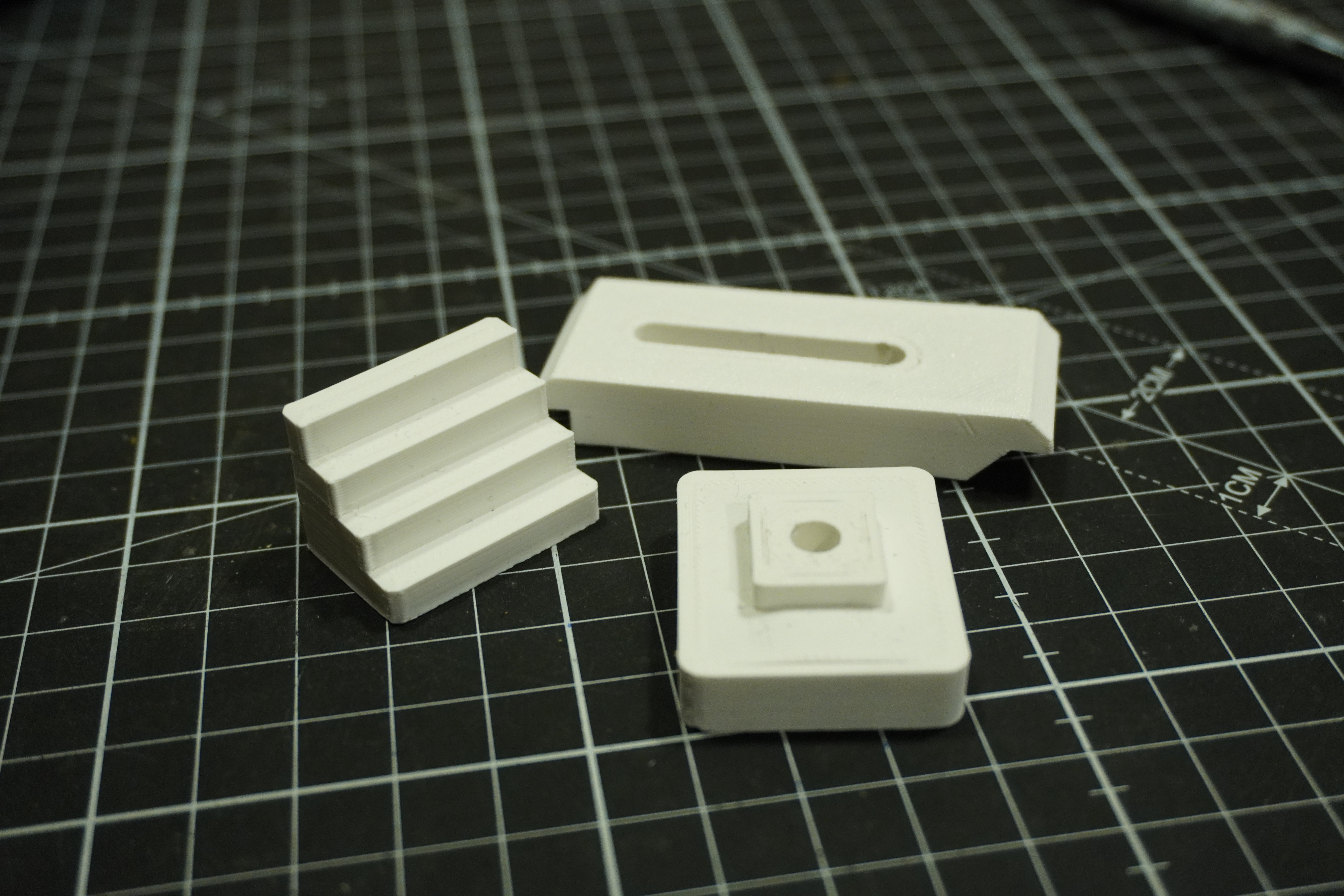 Miniatura 2 do modelo 3D CNC Clamp (3D Printed)