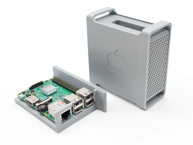 Appleberry G5 - Raspberry Pi 3B / 4B in Apple Power Mac G5 case