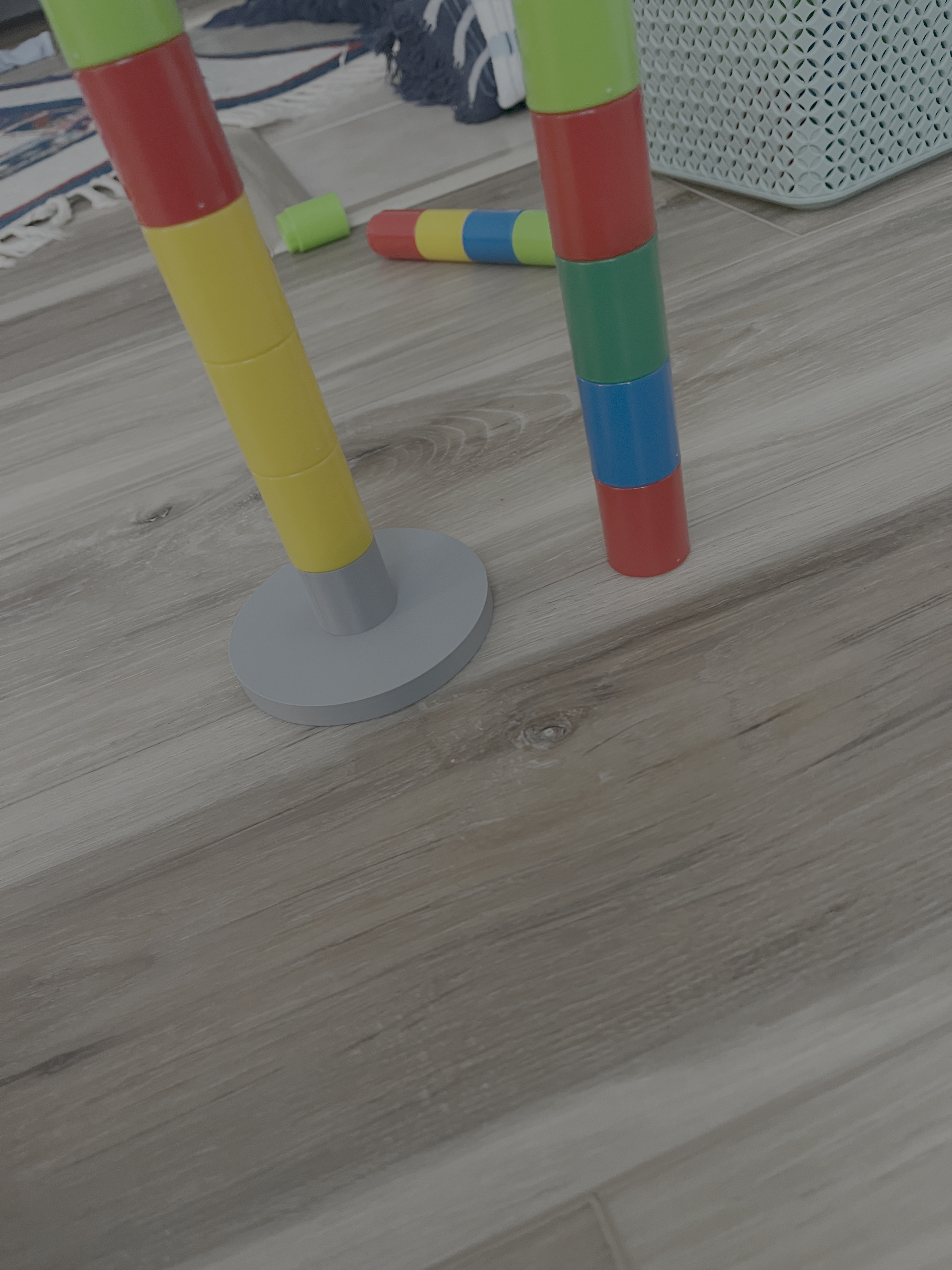 foot for marble runs compatible with mindware sets