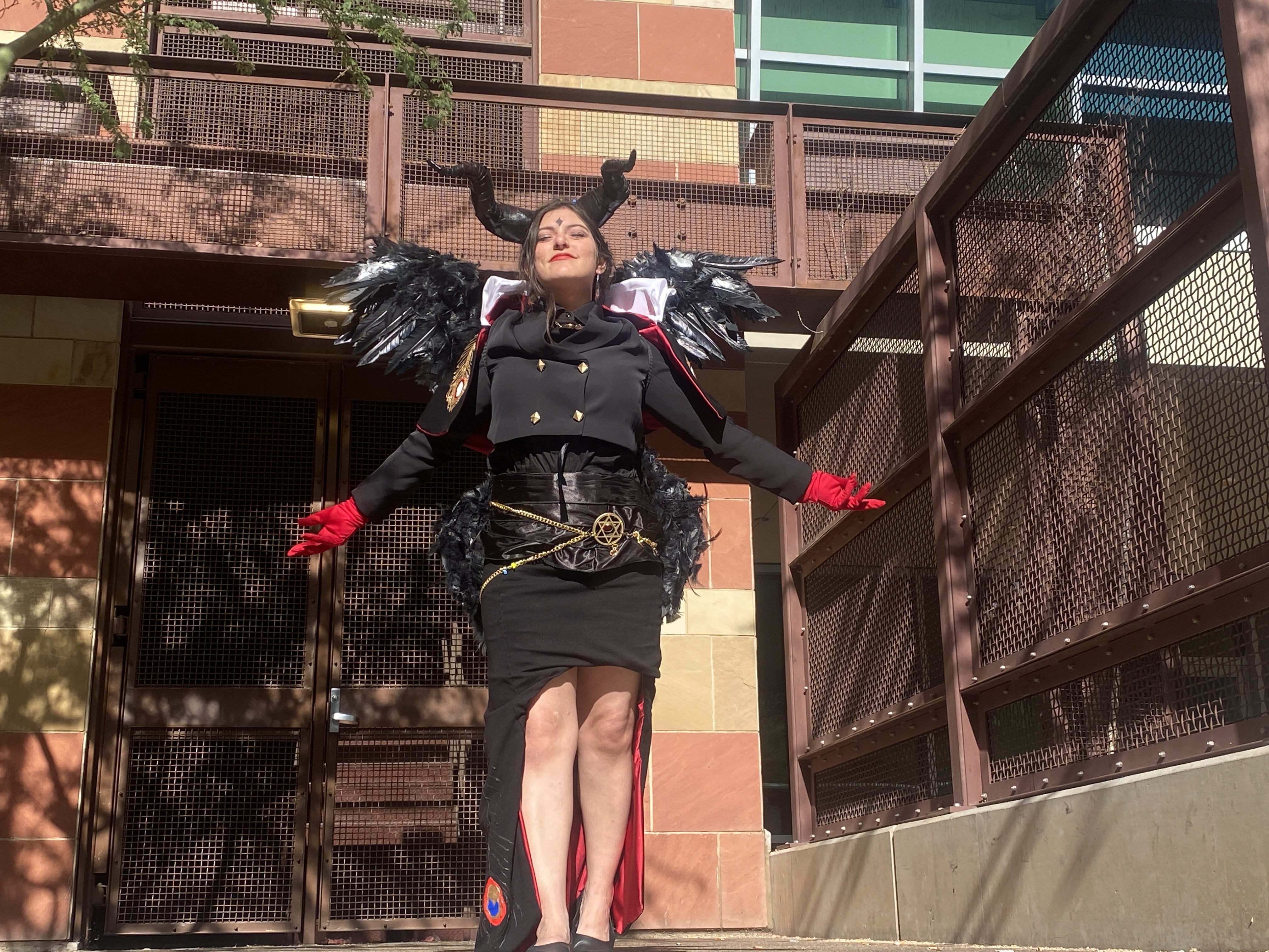 Obey Me! Lucifer cosplay Articulated wings, diamond buttons