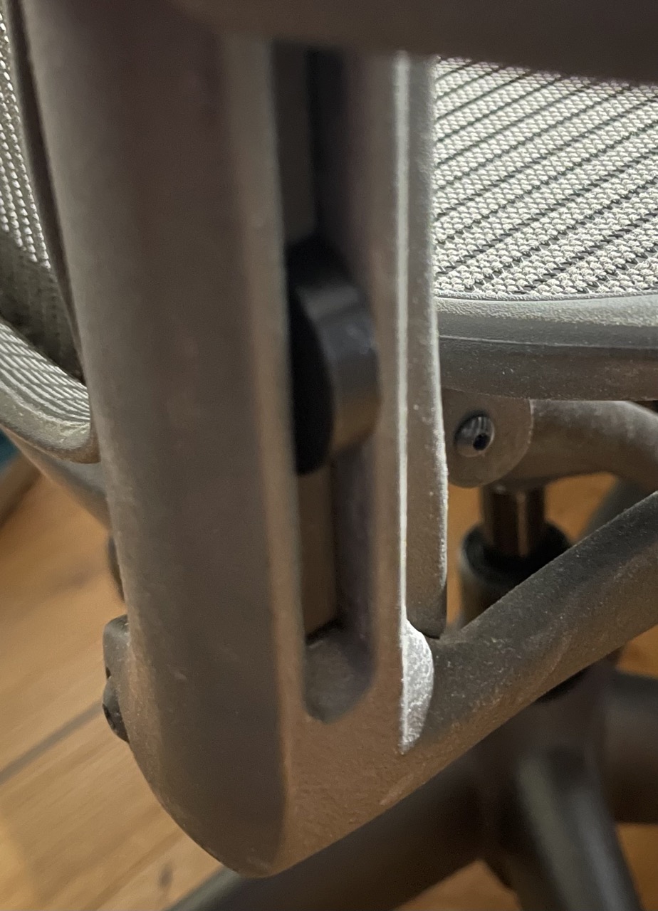 Herman Miller Aeron Chair Arm Support