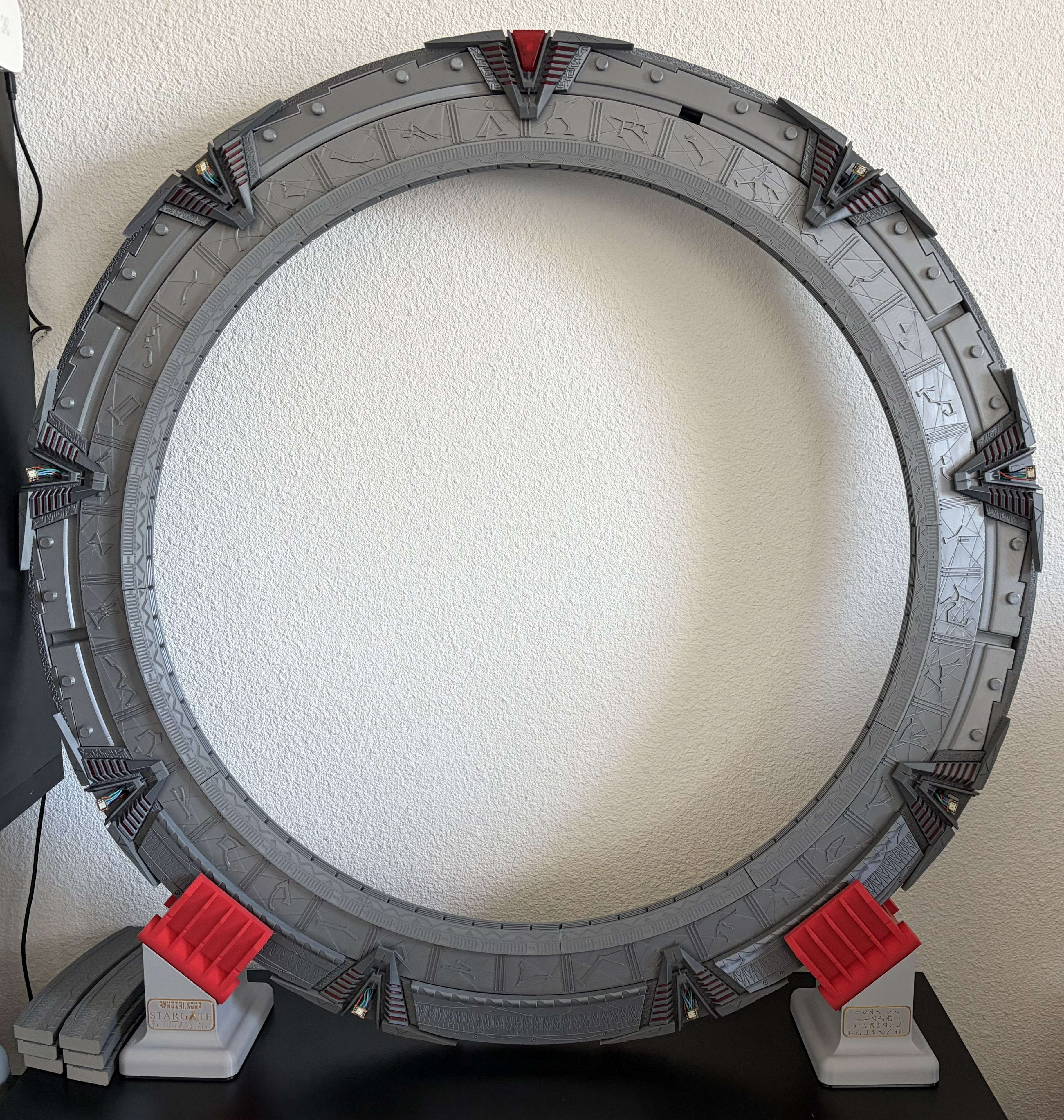 Stands for Martin's 80cm Stargate 3D model