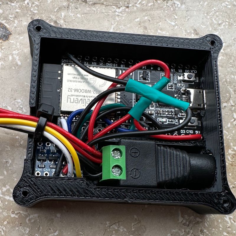 ESP32 (wroom32) + Level Shifter Box for WLED, Neopixel by