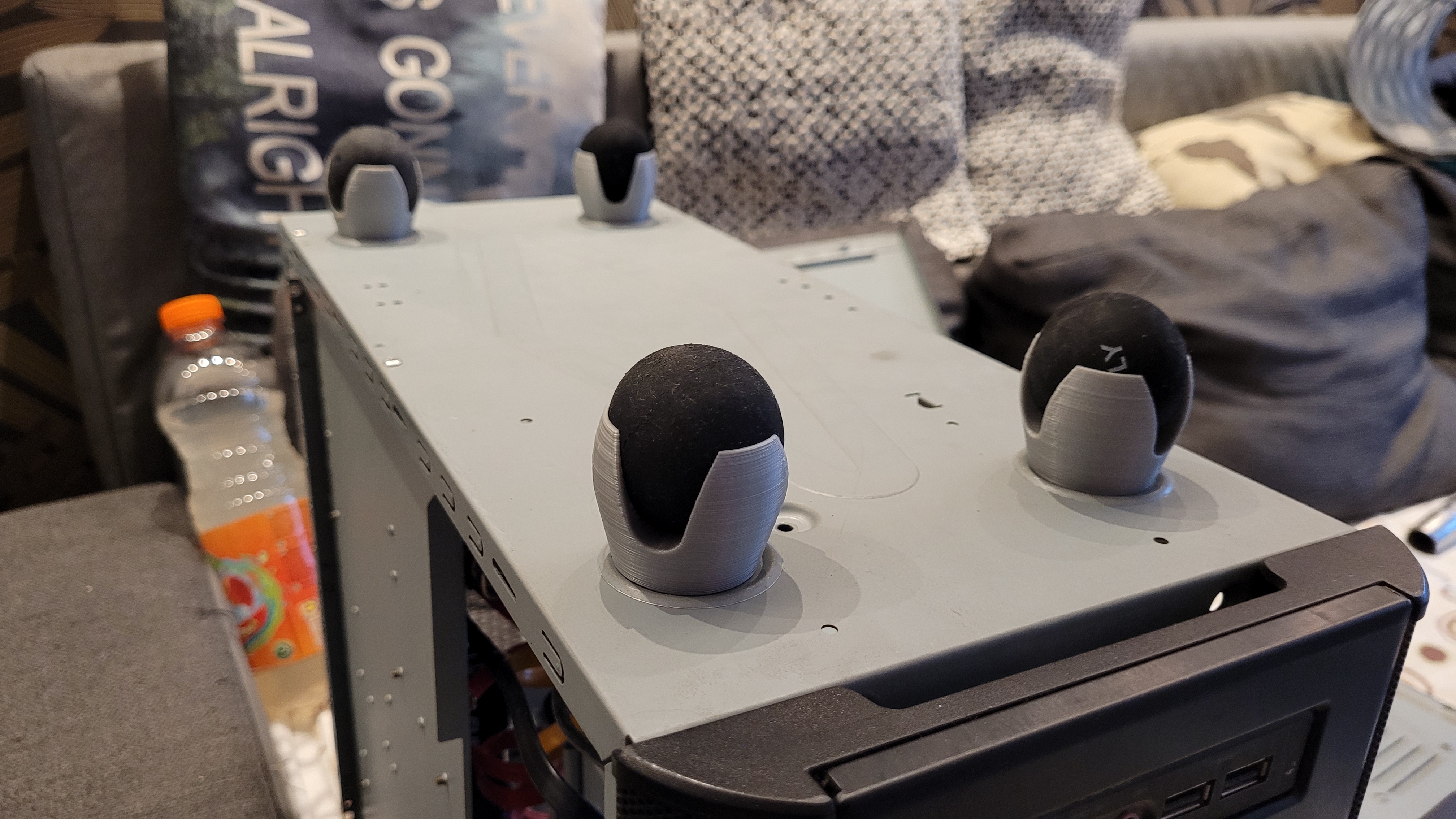 PC case squash feet