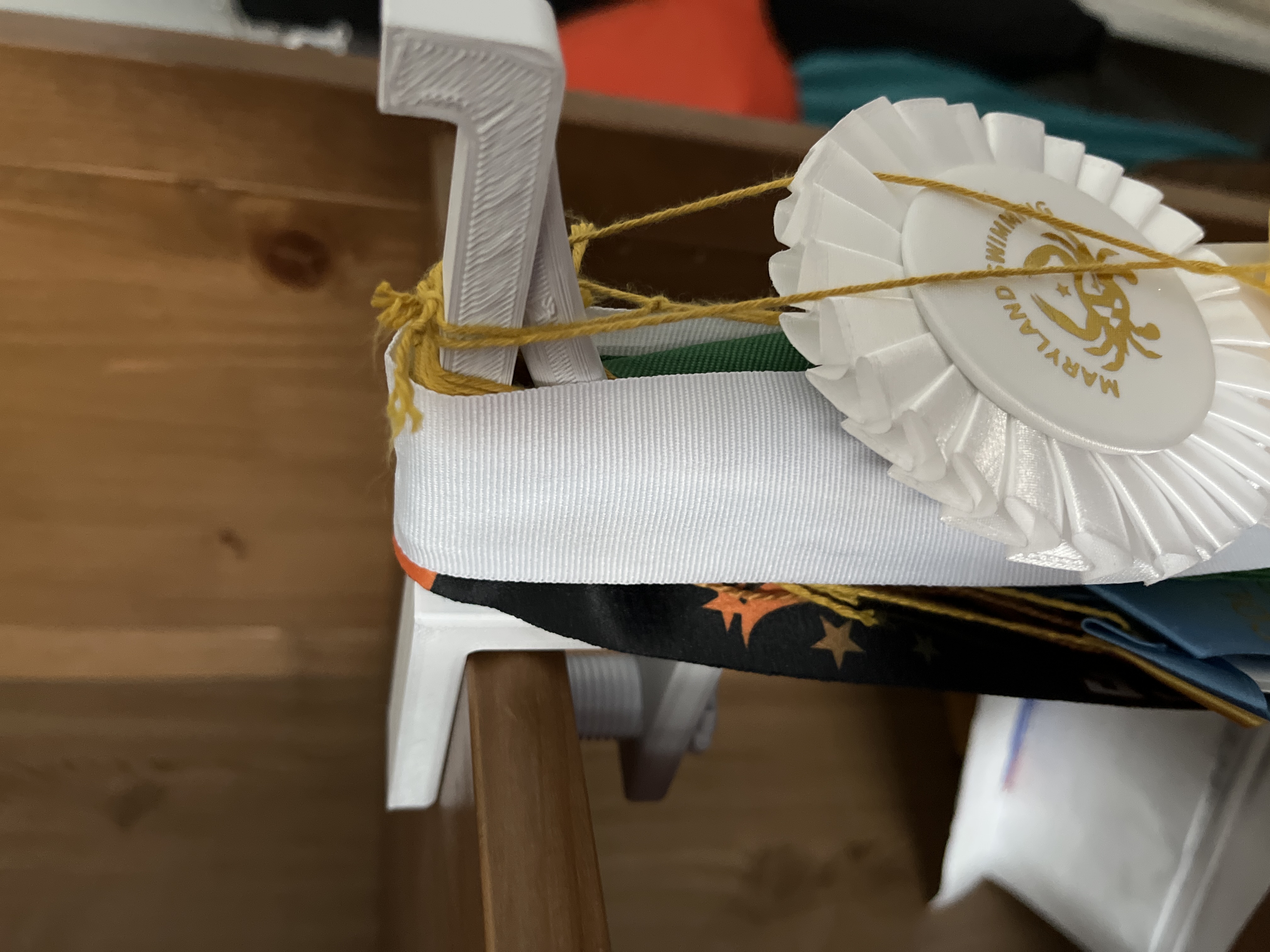 Simple Clamp On Hanger
