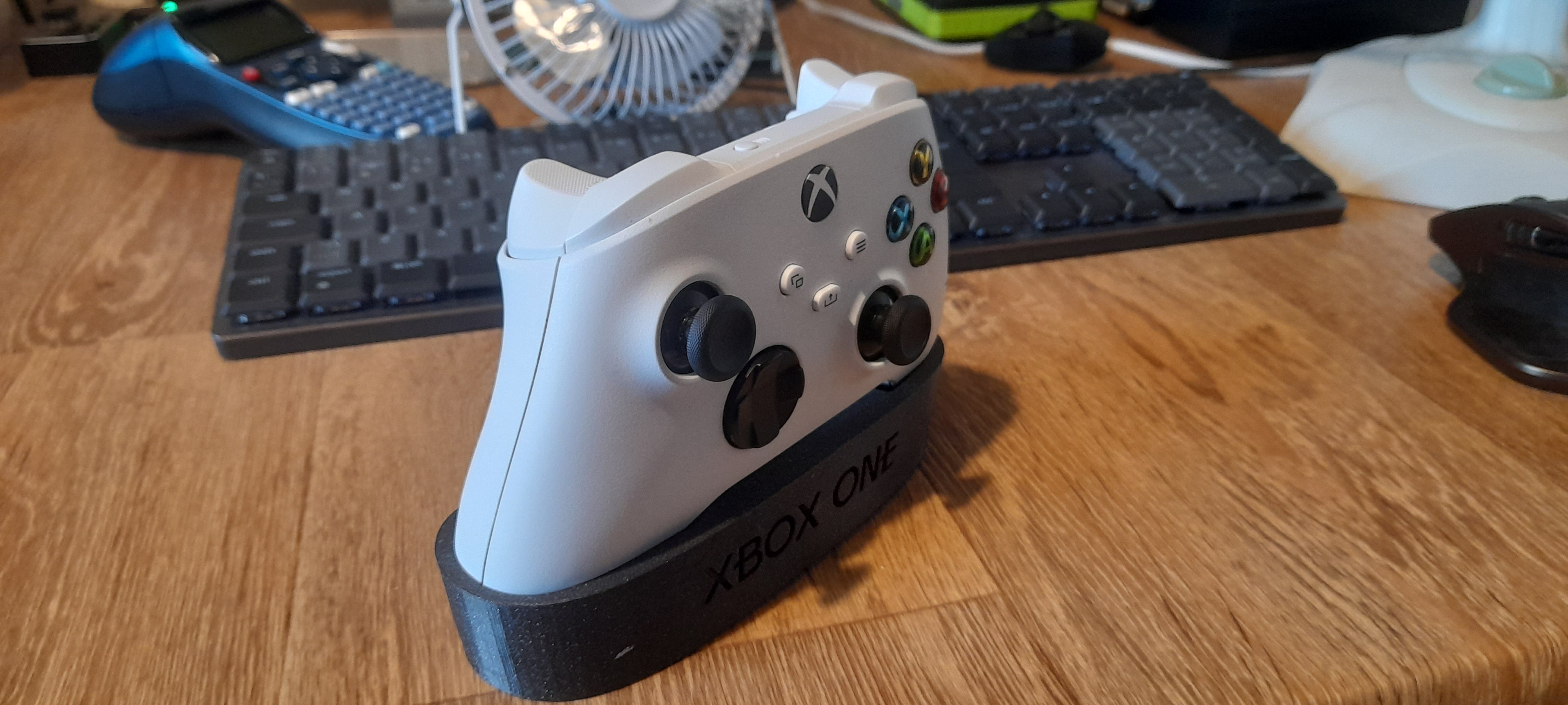 Xbox Series S Controller Stand By Smoothjamie Download Free Stl Model 2910