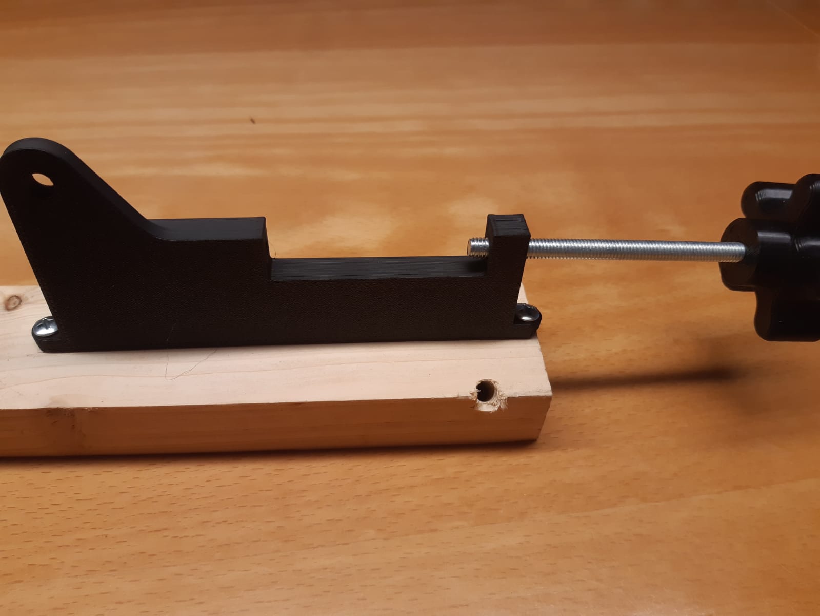 Miniatura 5 do modelo 3D variable horizontal toggle clamp