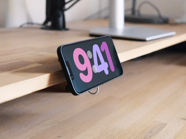 Magsafe charger clamp