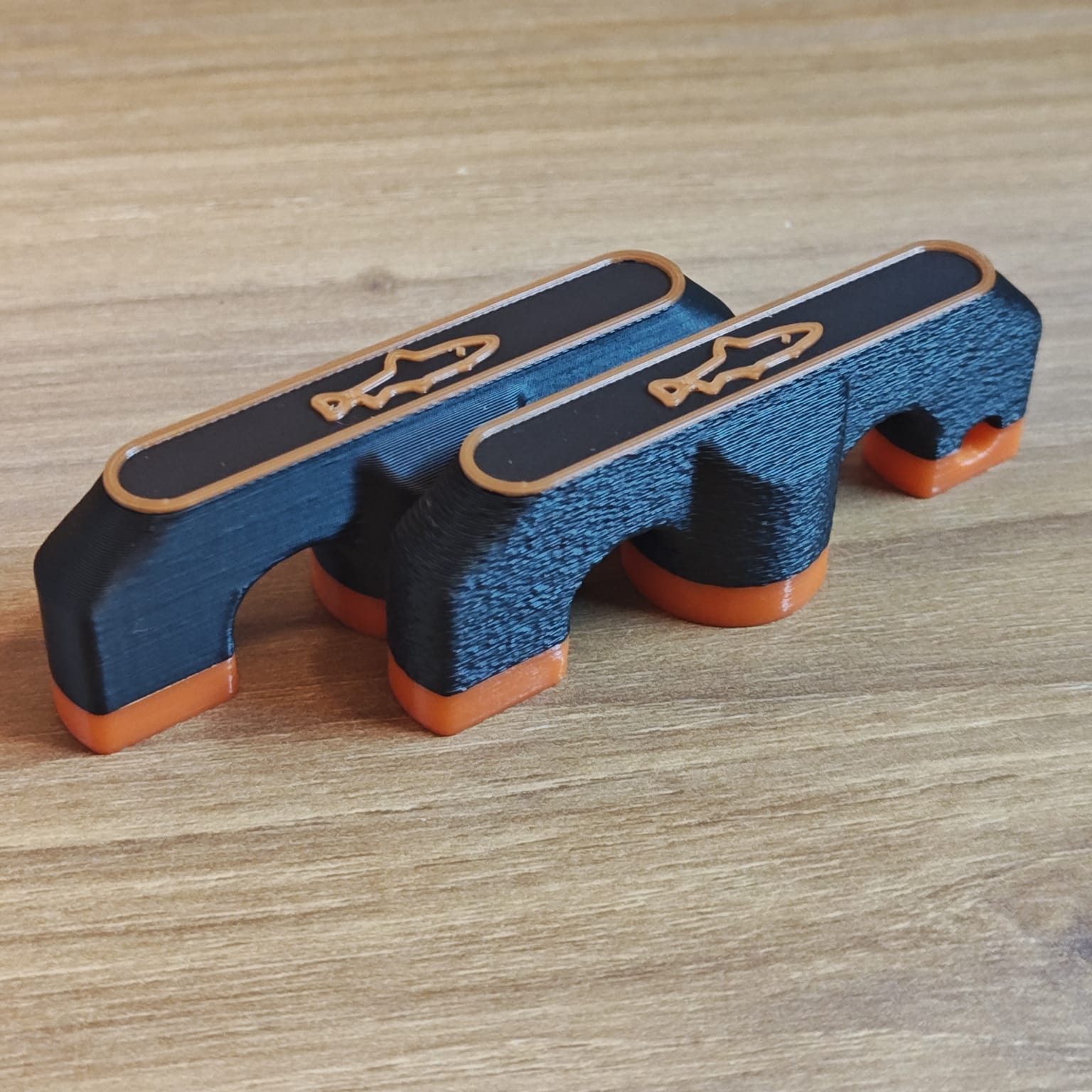 Soporte para caña de pescar / Fishing rod holder