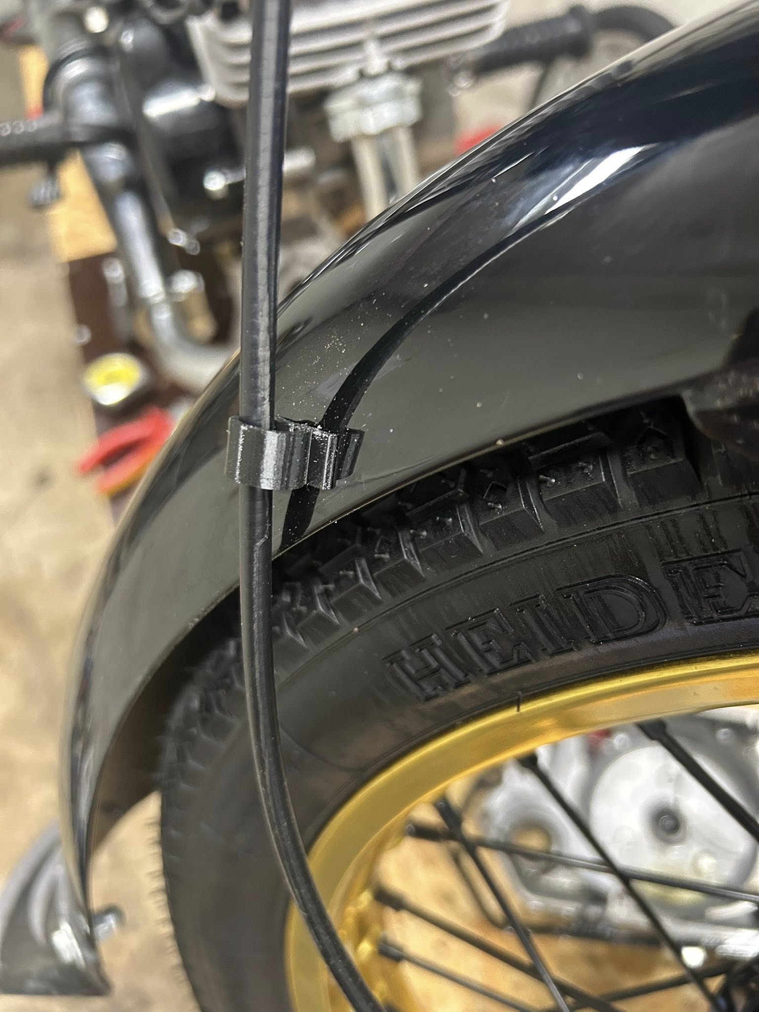 Simson S51 Halter Bremsleitung vorne