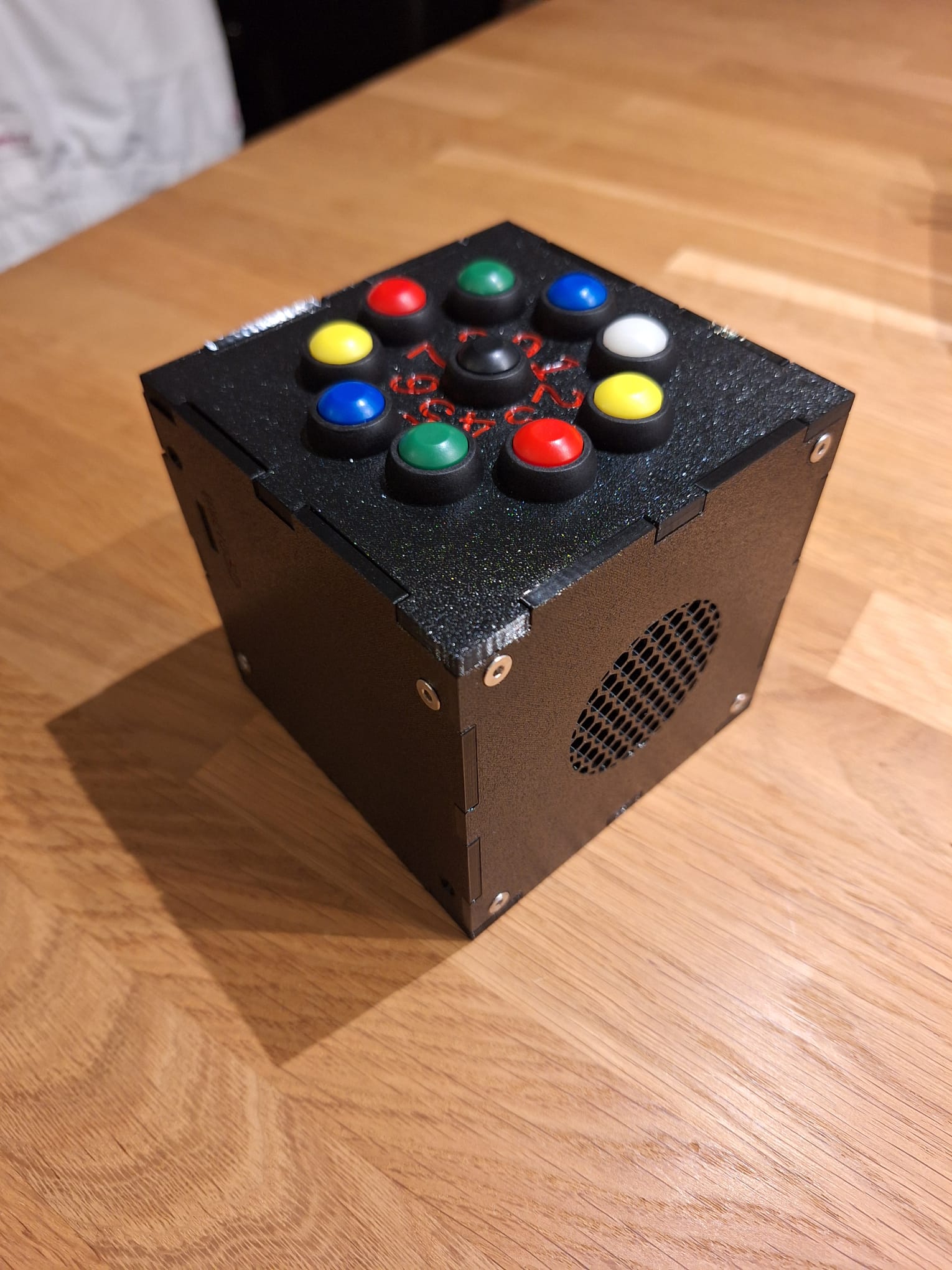 Cube Enclosure for ELV MP3 Mini Sound Module MSM-5 with 10 Push Buttons