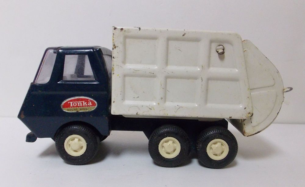 Tonka Refuse Truck