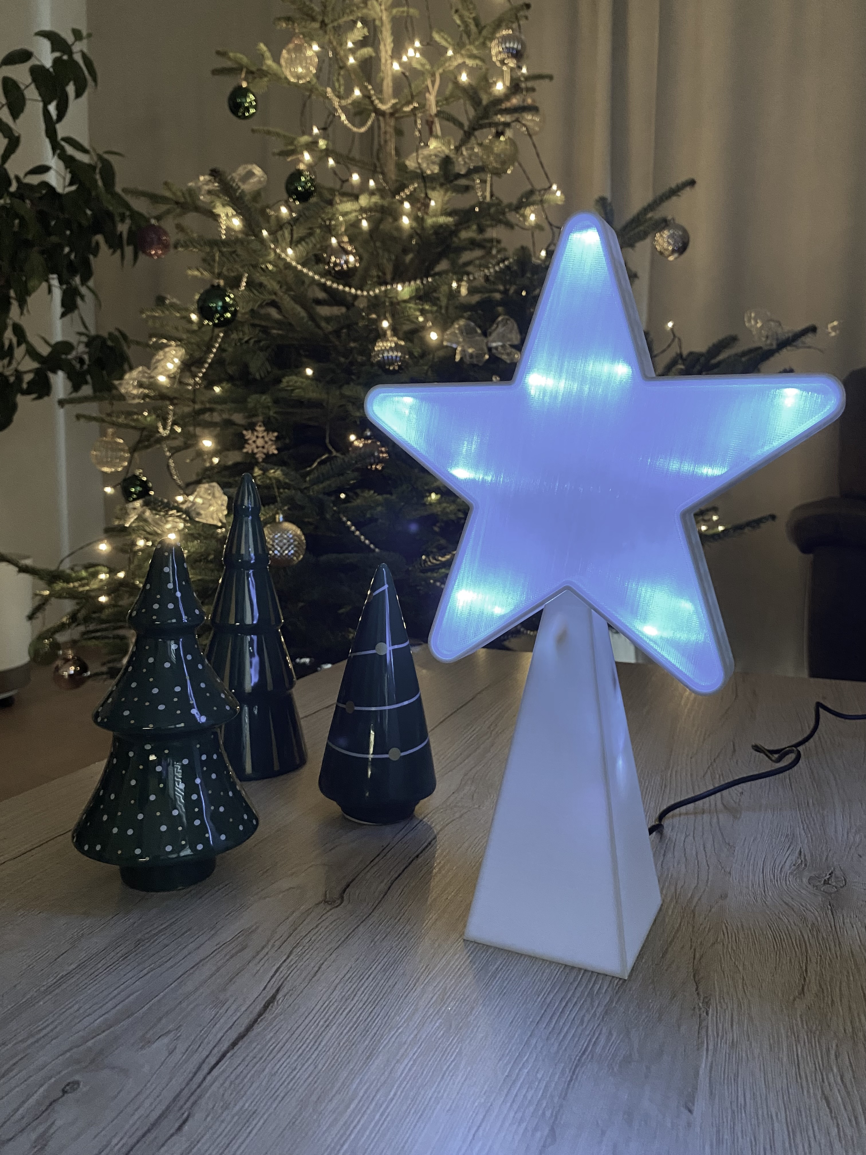 FrostLight Christmas Star Remote-controlled