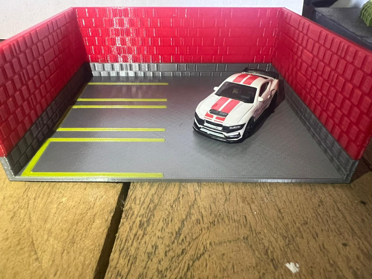 Diorama de Garaje Hotwheels (1:64) Todo en Uno — thumbnail 2