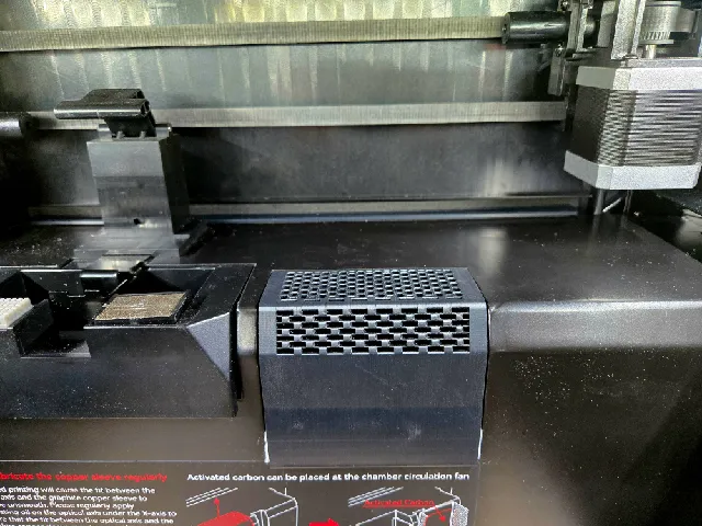 Qidi Plus 4 Carbon+Hepa filter box
