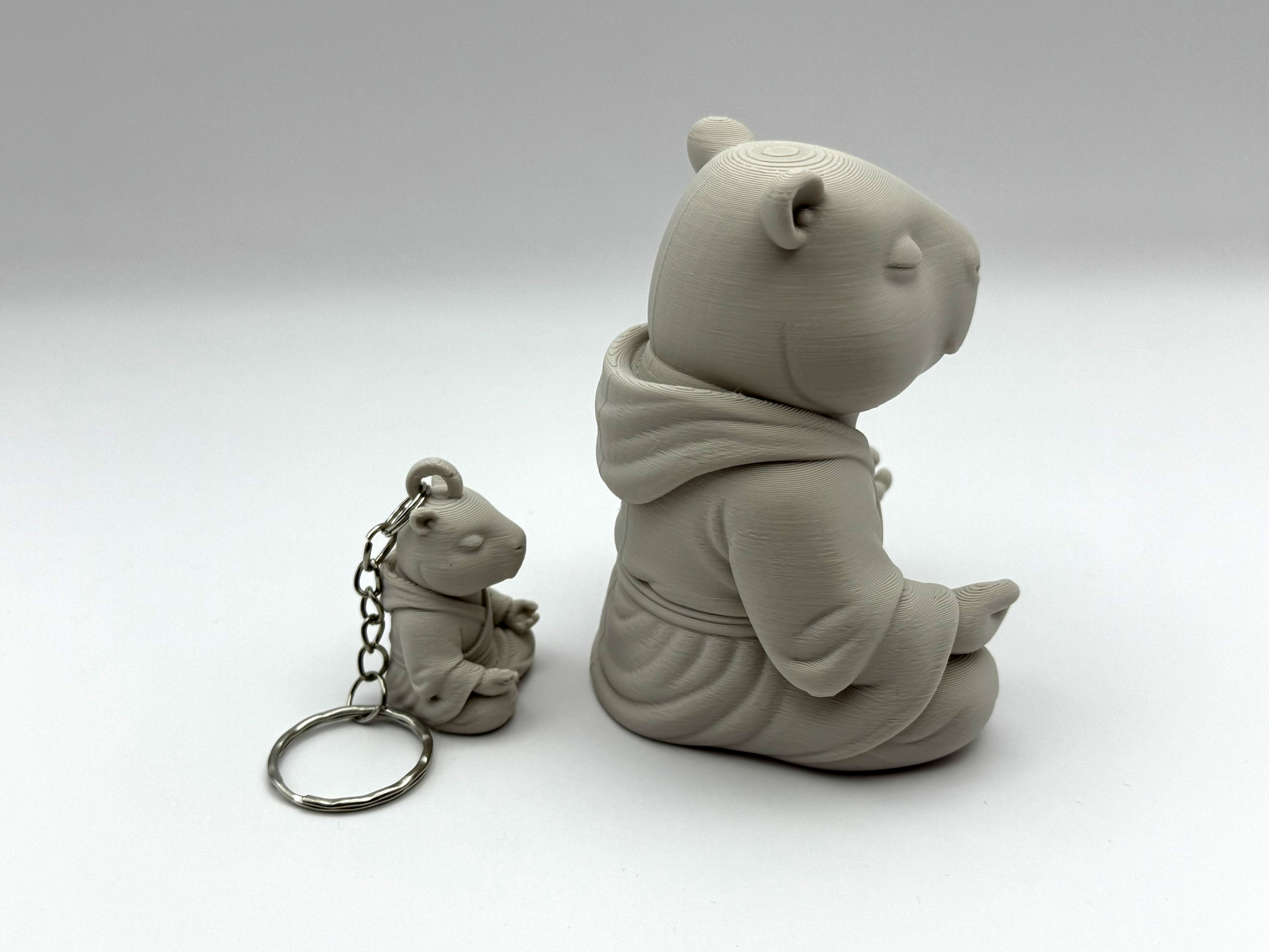 Miniatura 5 do modelo 3D Capybara Monk & Keychain