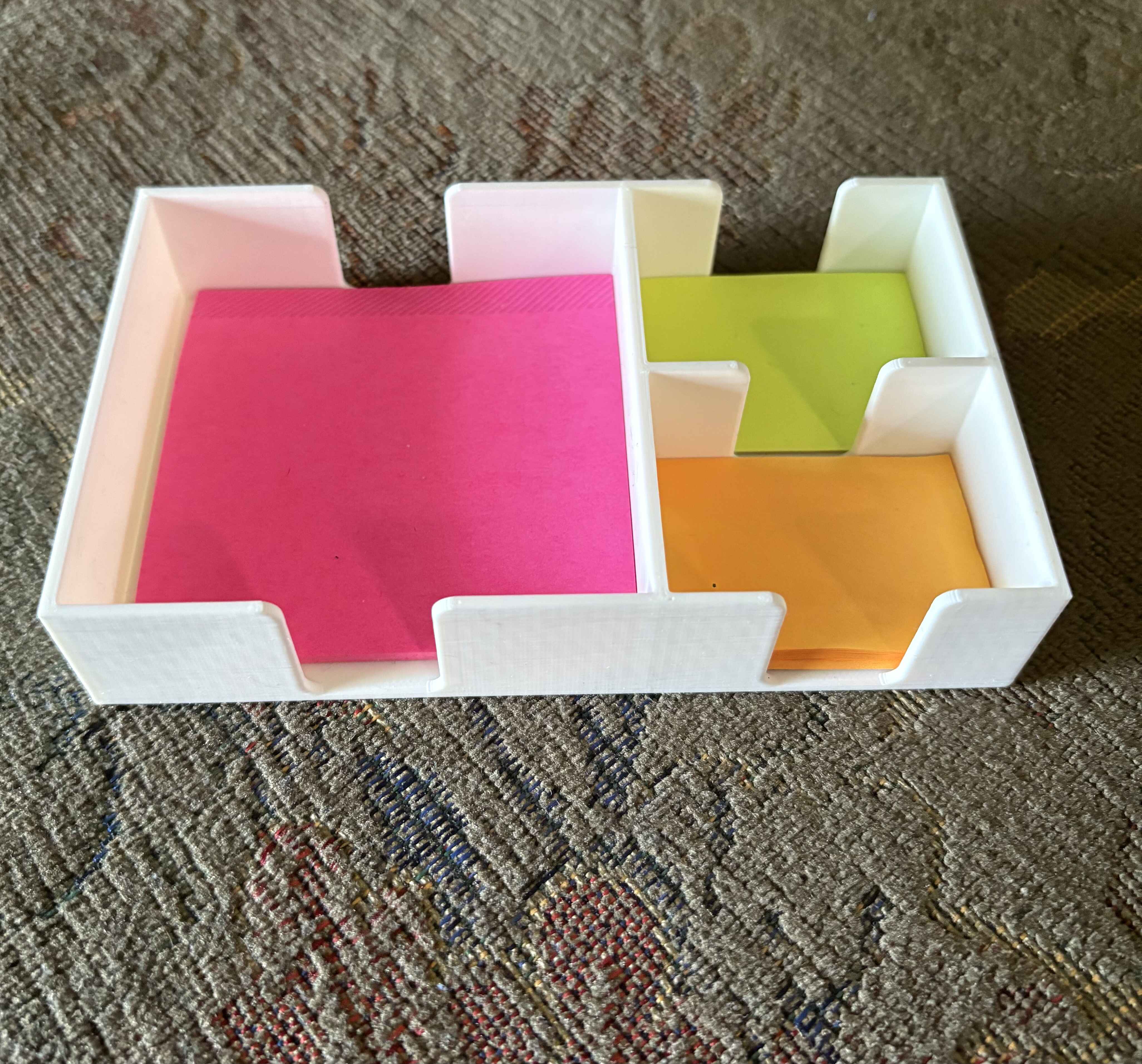 Post-it note holder