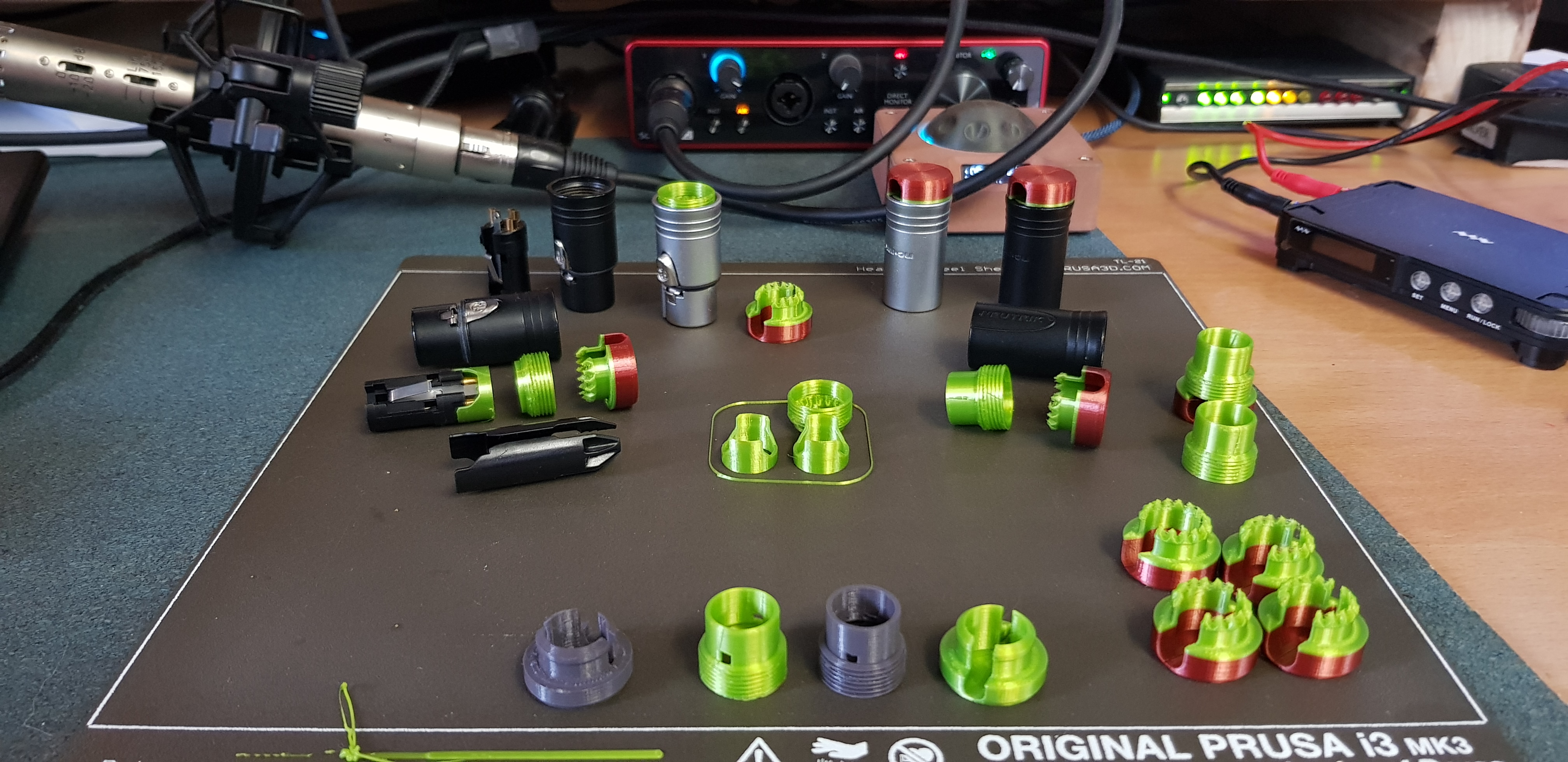 Low Profile cap Neutrik NC3MXX