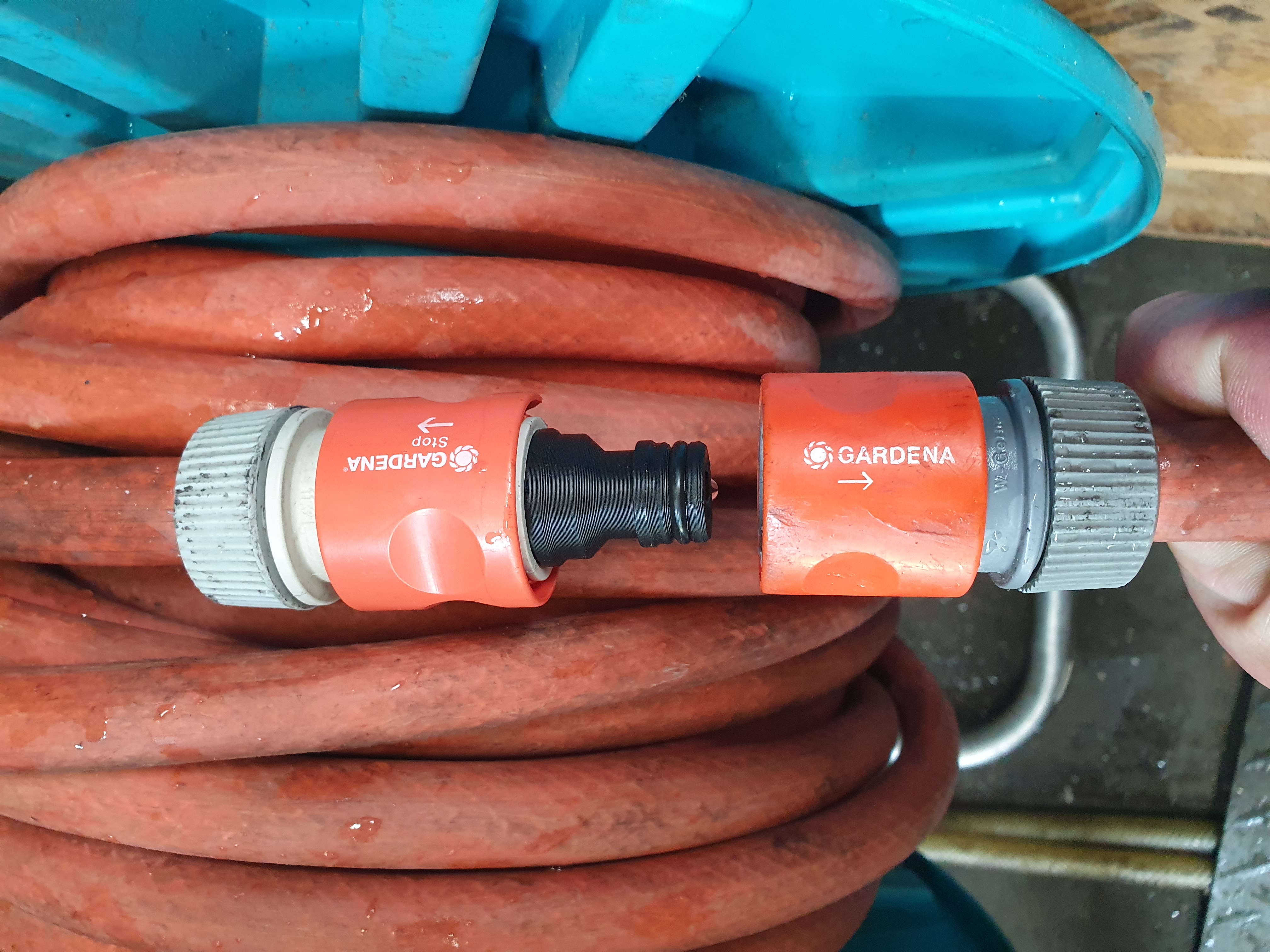 Gardena hose connector / Schlauchverbinder