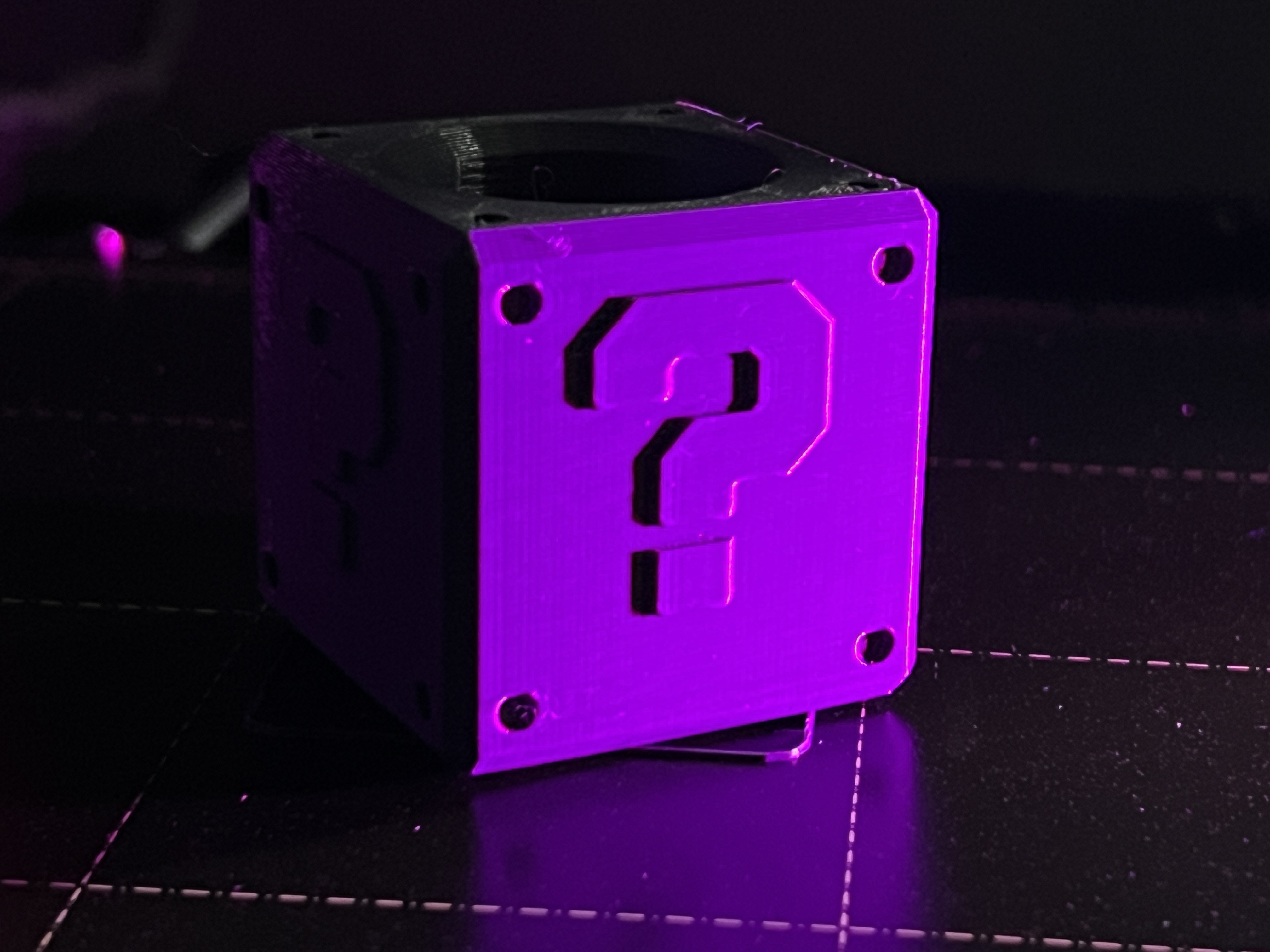 mario-question-block-pen-holder-by-ruan-download-free-stl-model