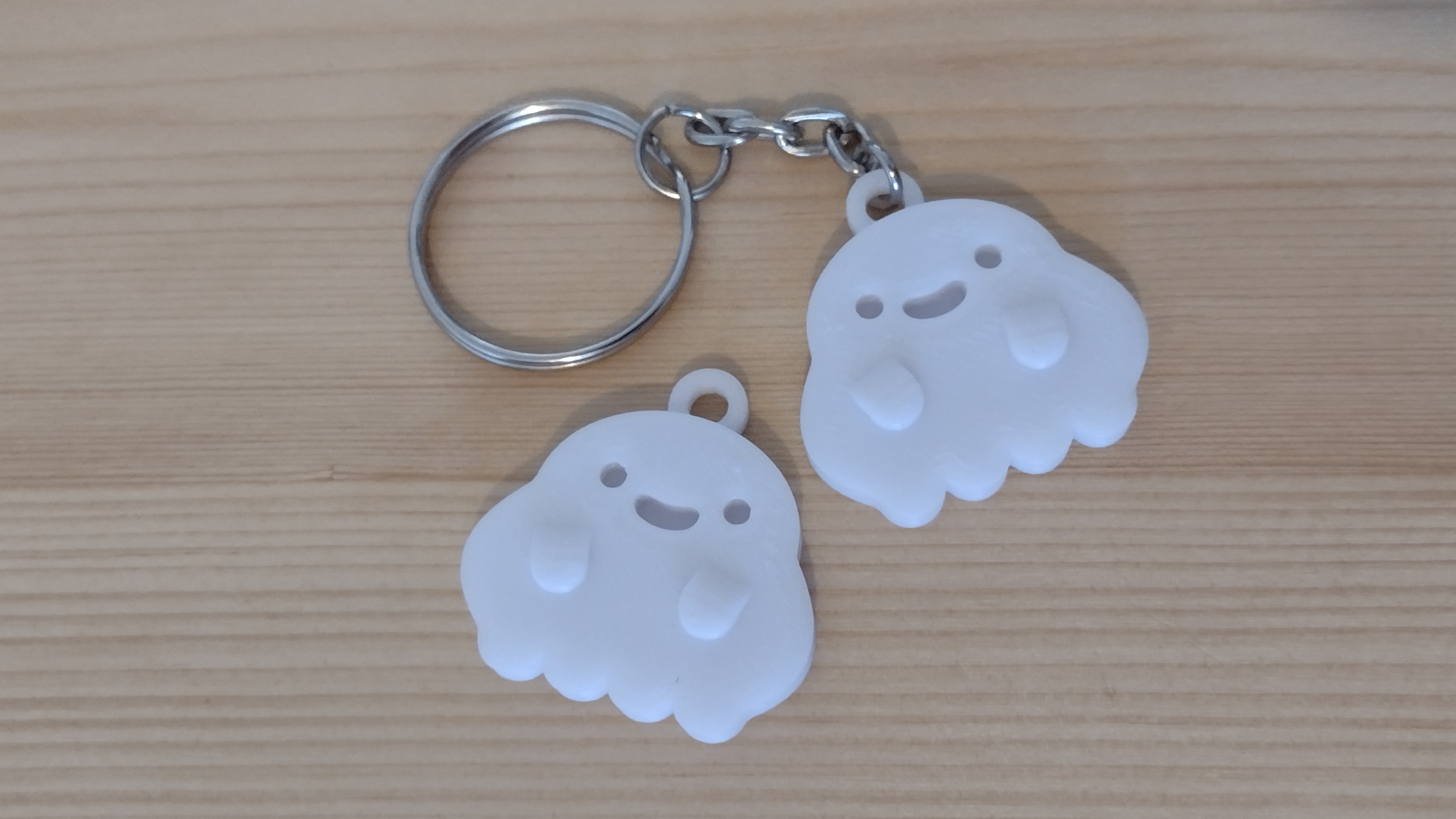 Cute Chubby Ghost Keychain