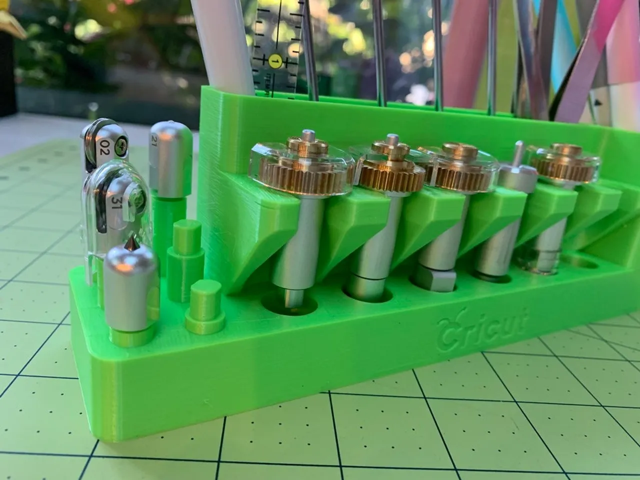 Cricut Tool Holder with cups by bitsplusatoms, Download free STL model