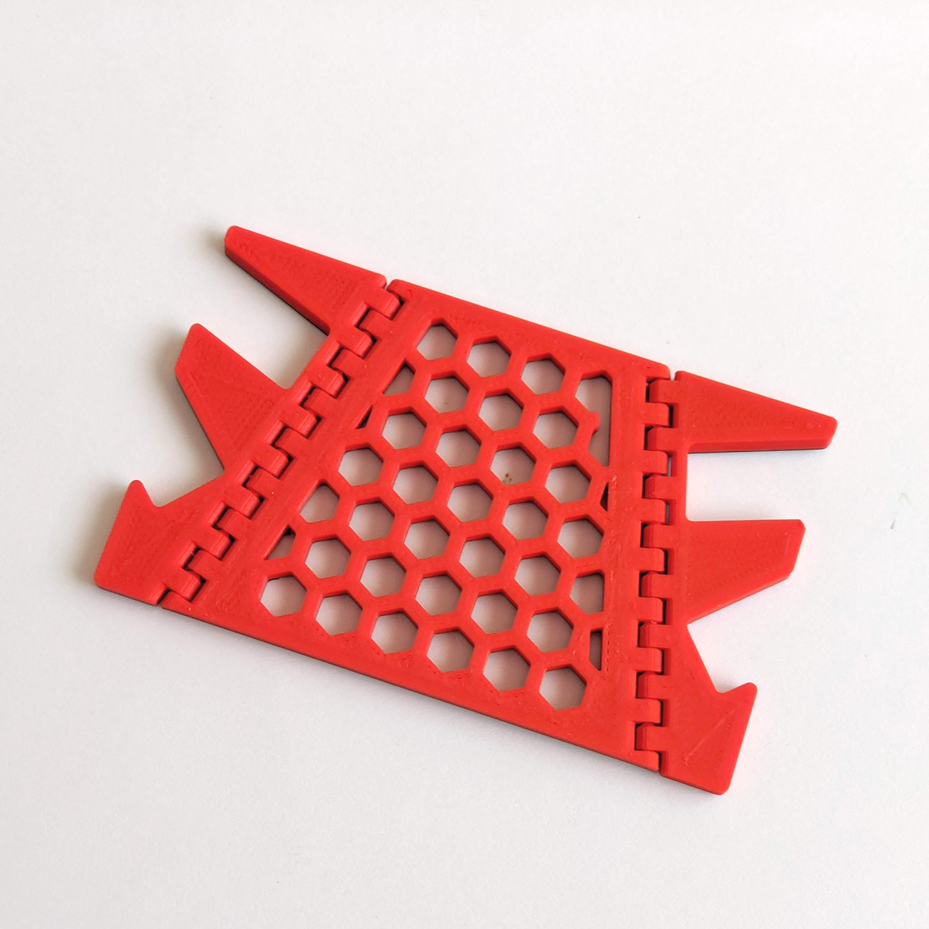 Flat Fold Phone Stand by Clockspring Printables Store