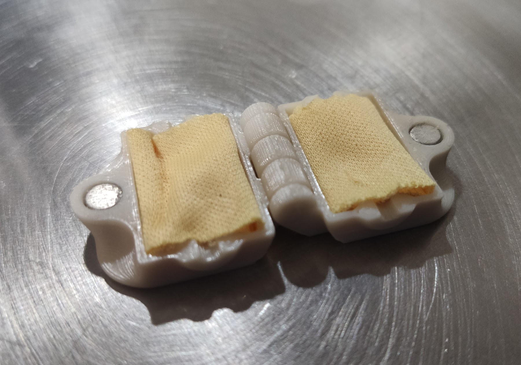 Filament Dust Cleaner Filter - print in place - 5x3 magnet 3D model thumbnail