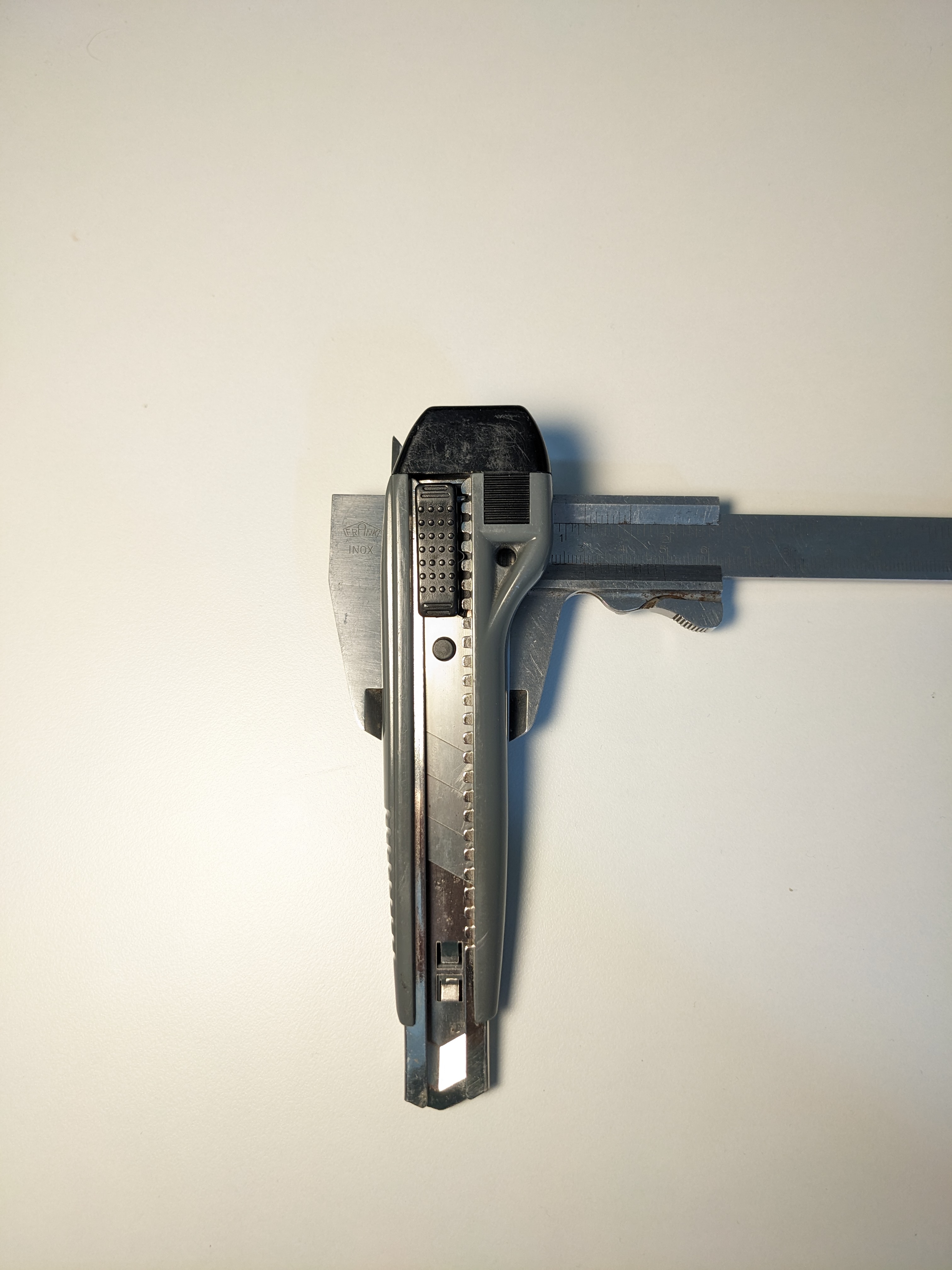 Skadis Utility Knife Box Cutter Mount By Milan Download Free STL skadis-utility-knife-box-cutter-mount-by-milan-download-free-stl