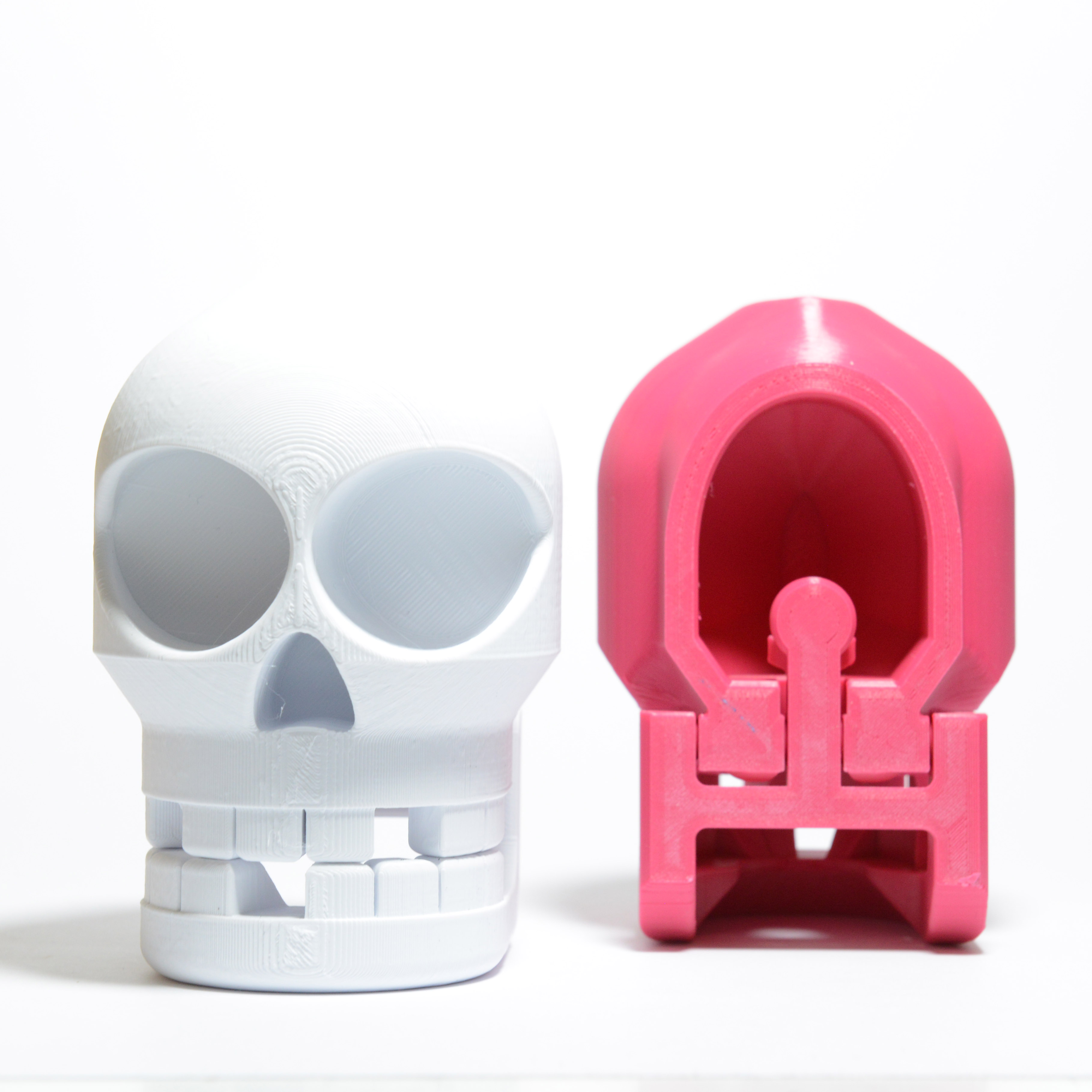 Chompy Skull (with all the updates!) by Clockspring Printables Store