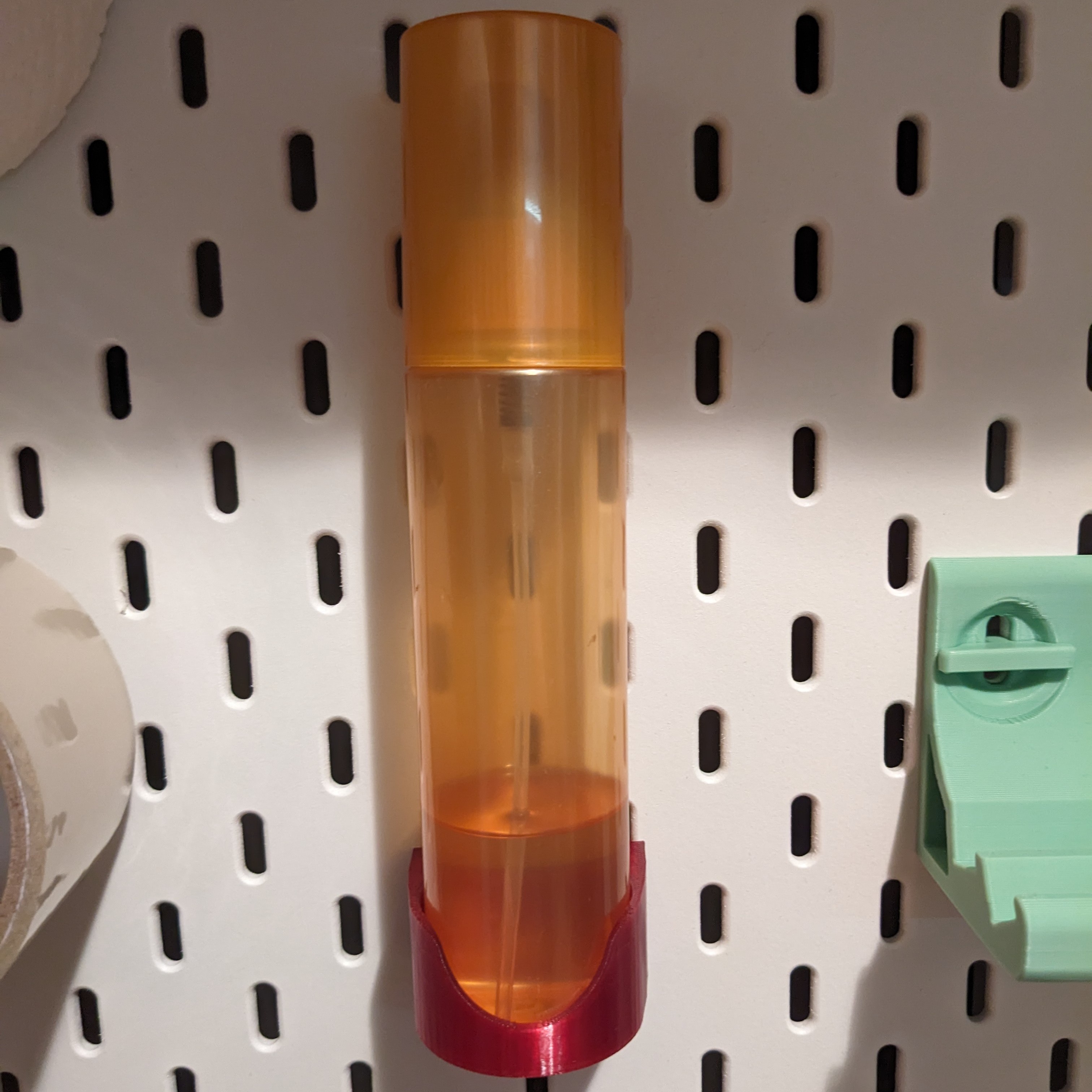 Skadis Spray Bottle Mount (⌀ 42mm) 3D model thumbnail