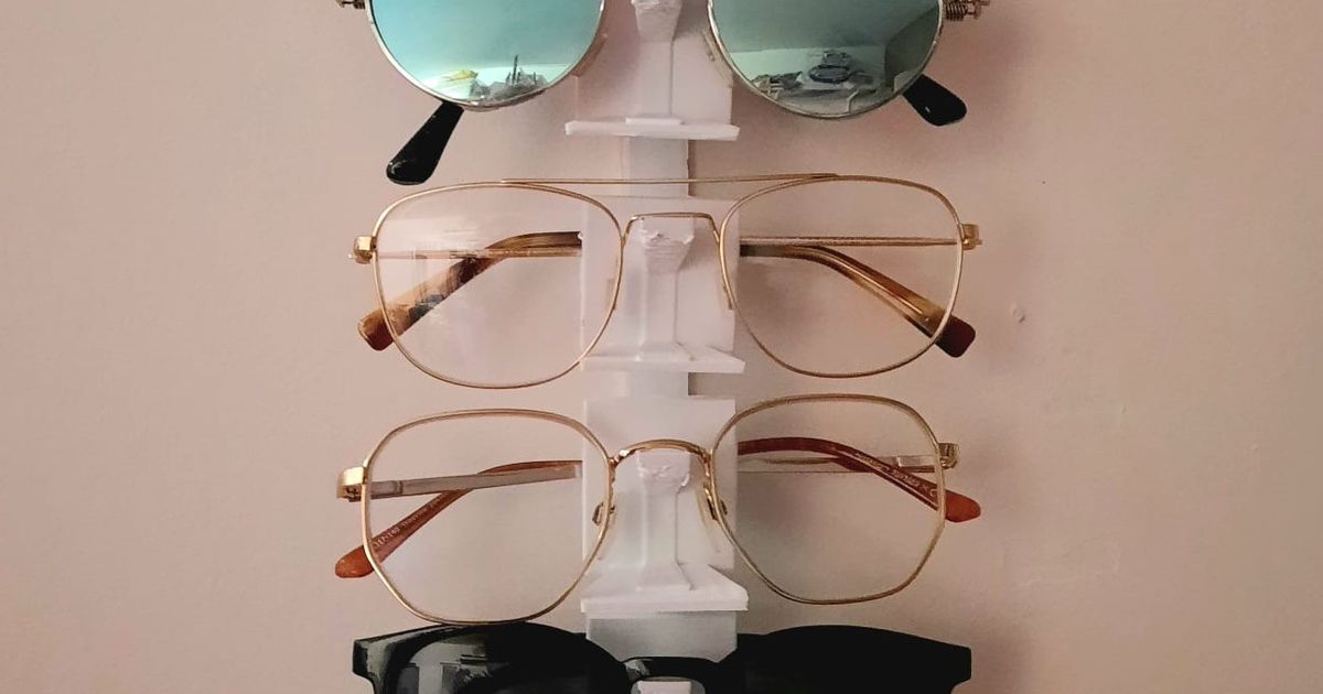 Modular vertical Eyeglass/Sunglass holder by Joris Mooij Download