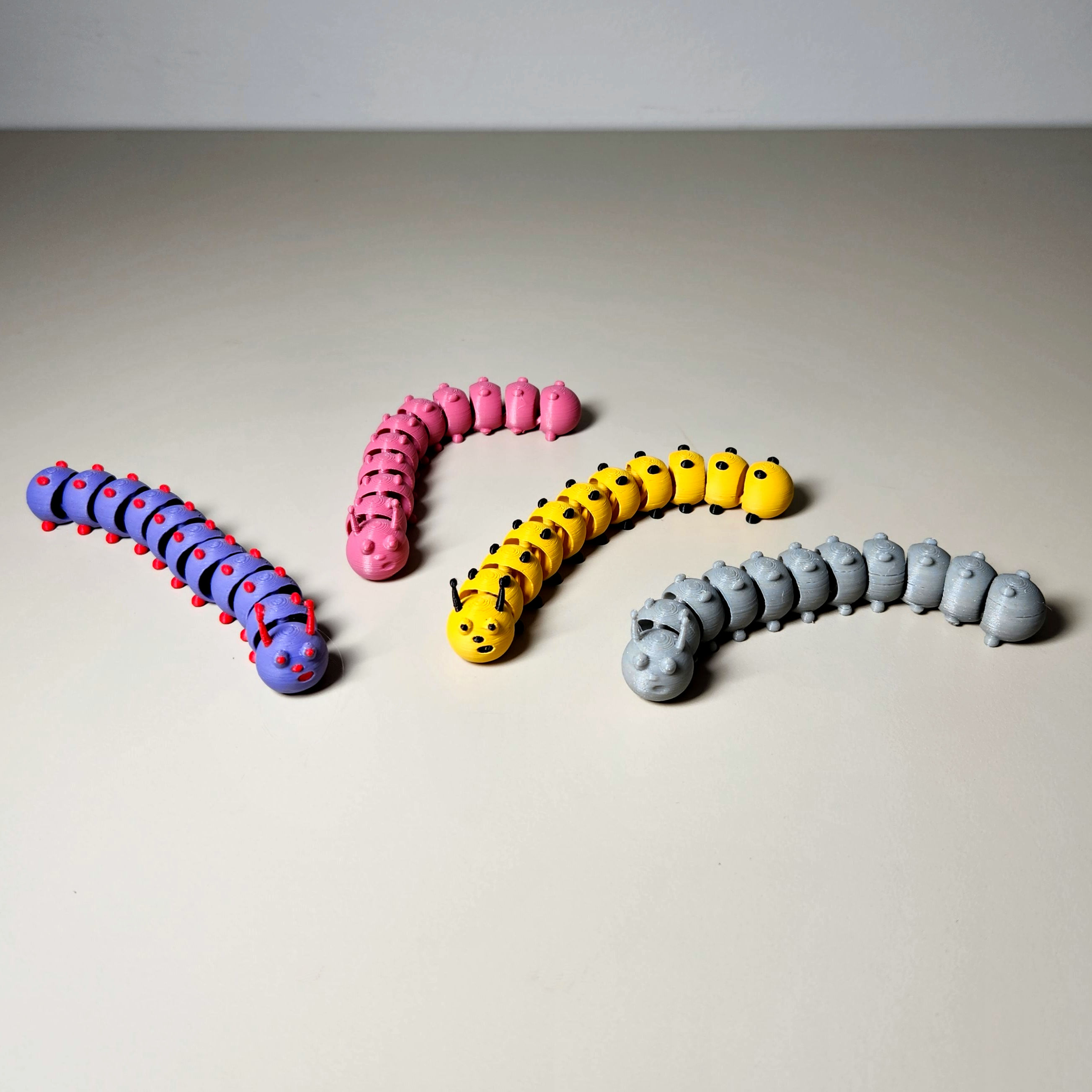 Colin The Articulated Caterpillar By 3DPrintBunny Download Free STL colin-the-articulated-caterpillar-by-3dprintbunny-download-free-stl