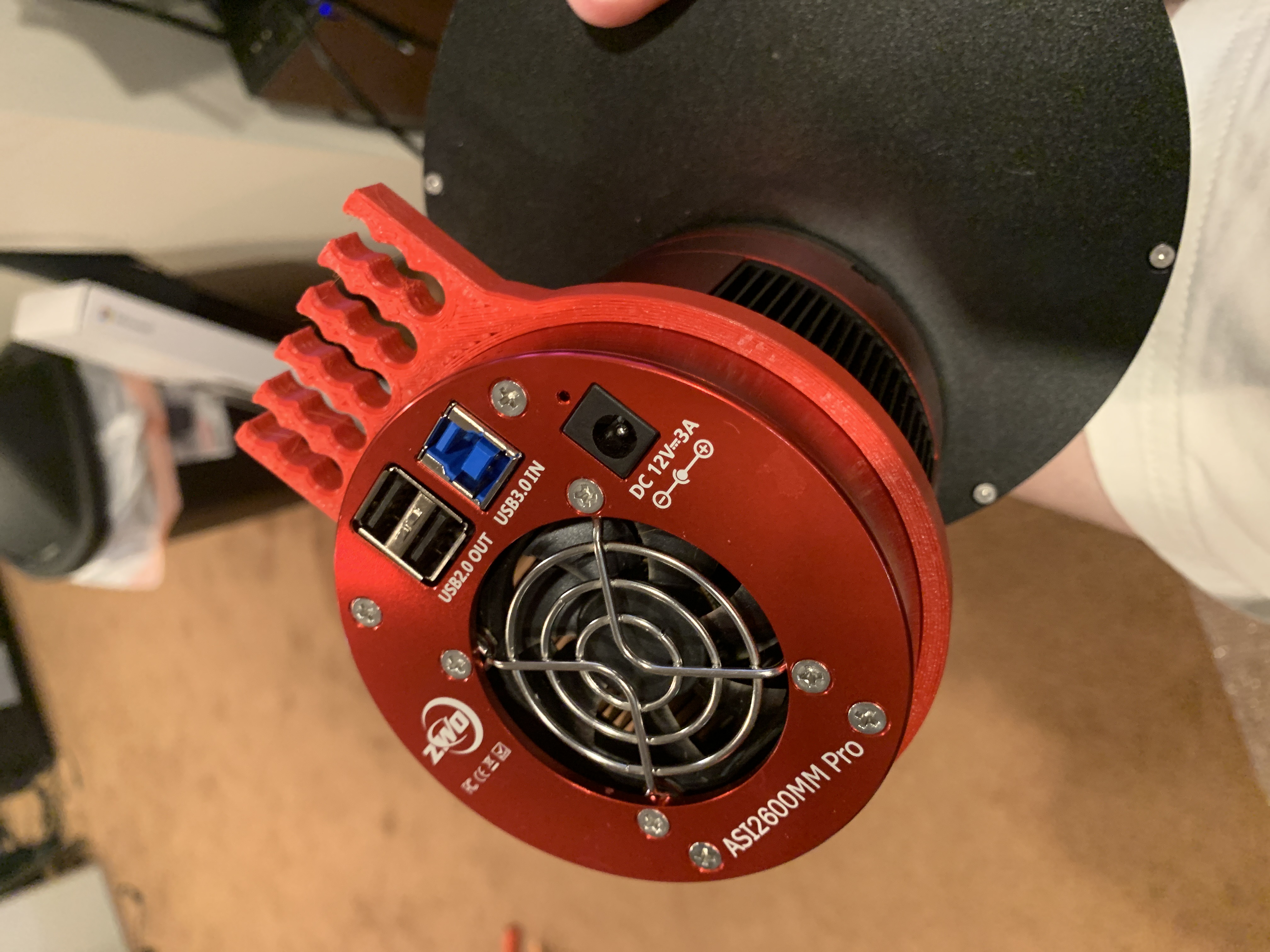 ZWO ASI 90mm Astrophotography Cable Management Comb Da GregO Scarica zwo-asi-90mm-astrophotography-cable-management-comb-da-grego-scarica