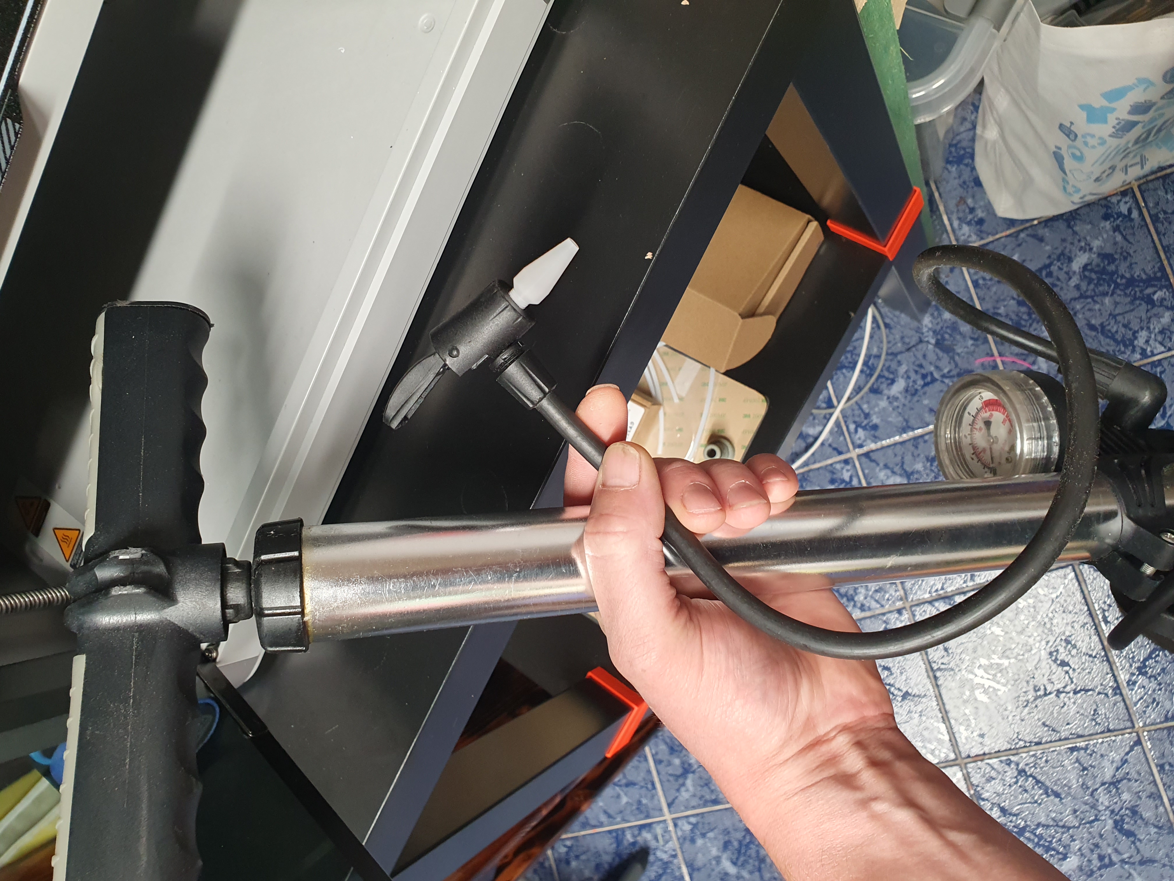 Miniatura 2 do modelo 3D Air Pump Adapter, conector