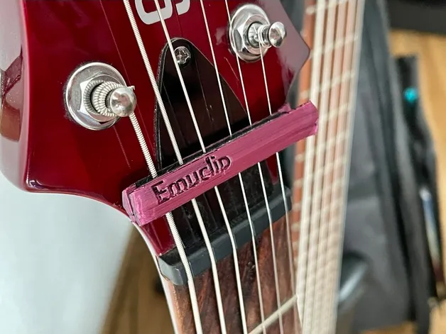 Emuclip