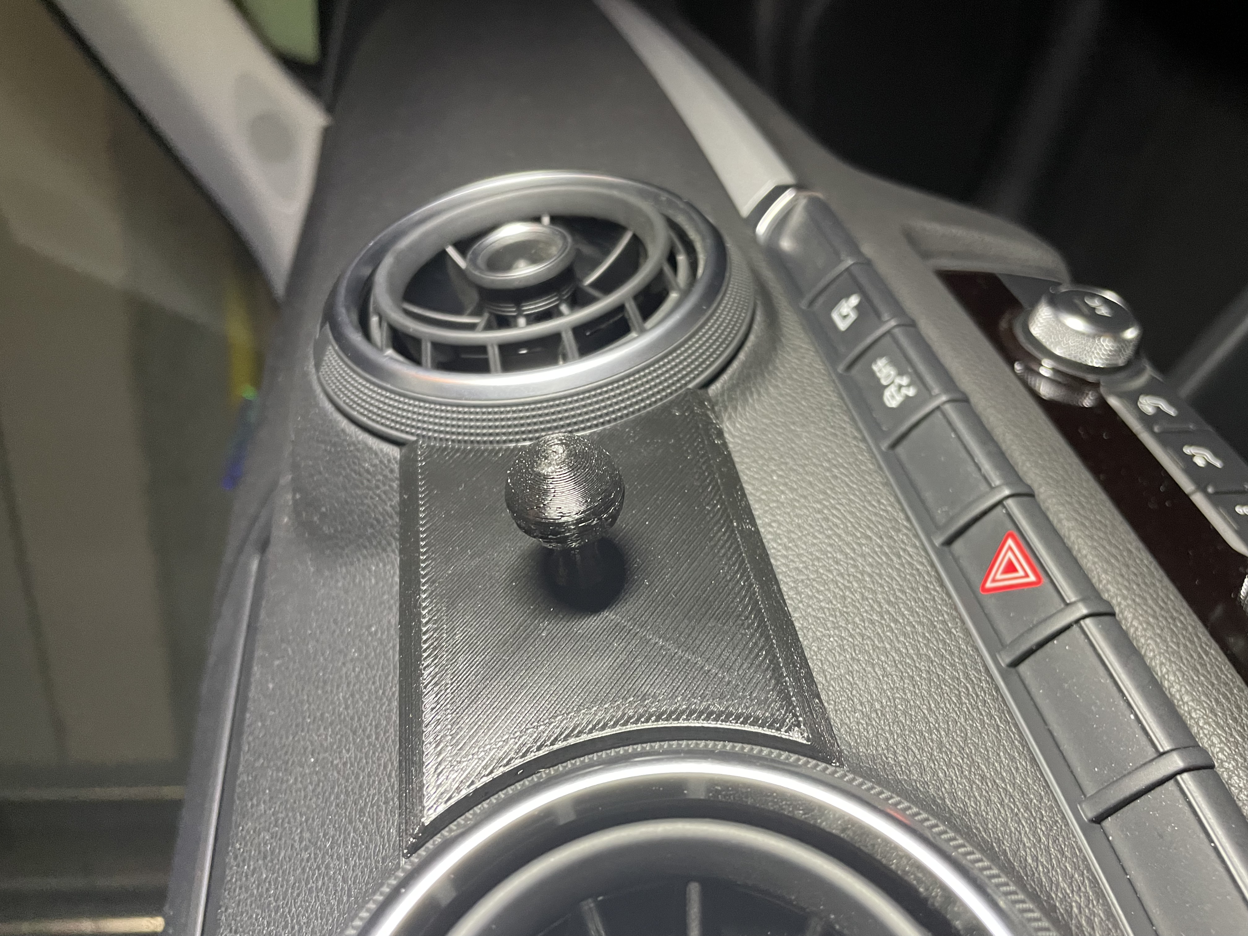 Audi A3 8V phone holder adapter mid-vents by tuJaros