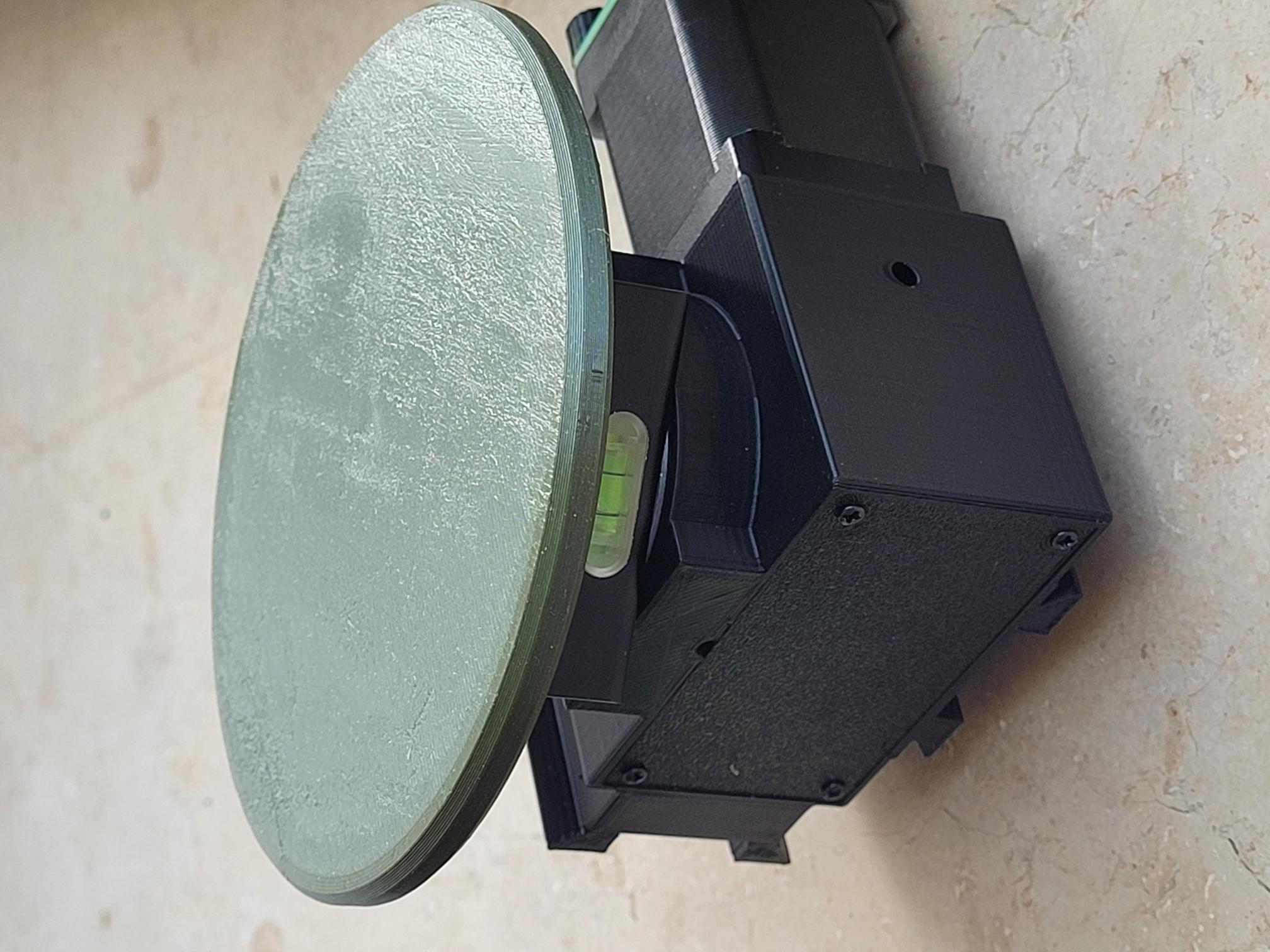 Turntable attachment for photo pan head