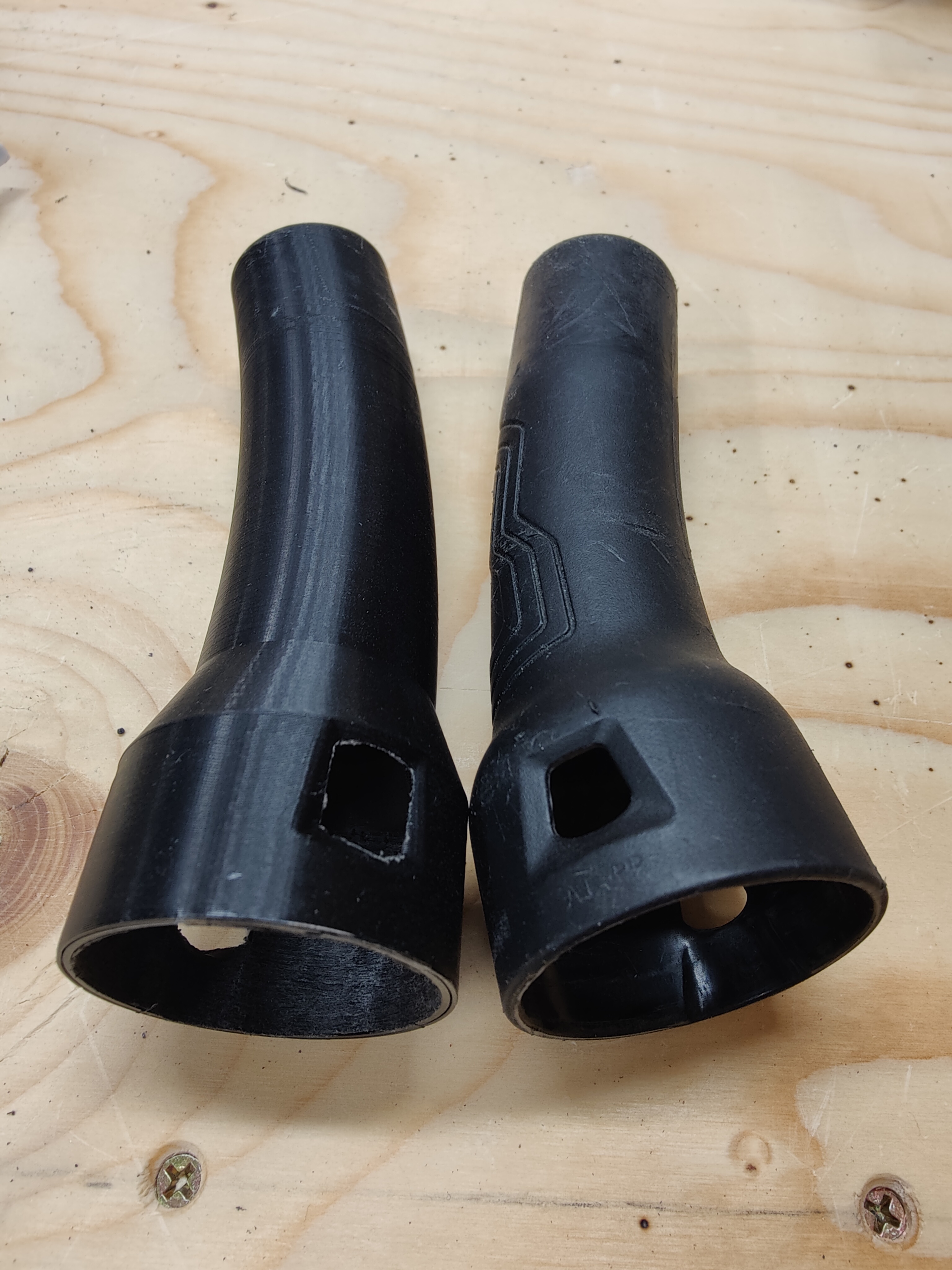 Bosch Vacuumhose head/handle by JMSDesign Download free STL model