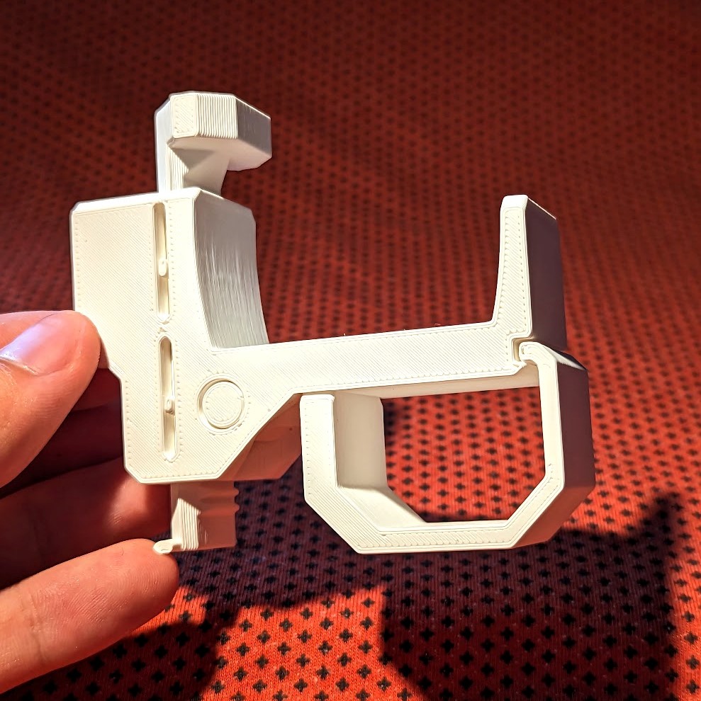 Print-In-Place Power Strip Holder (EU)
