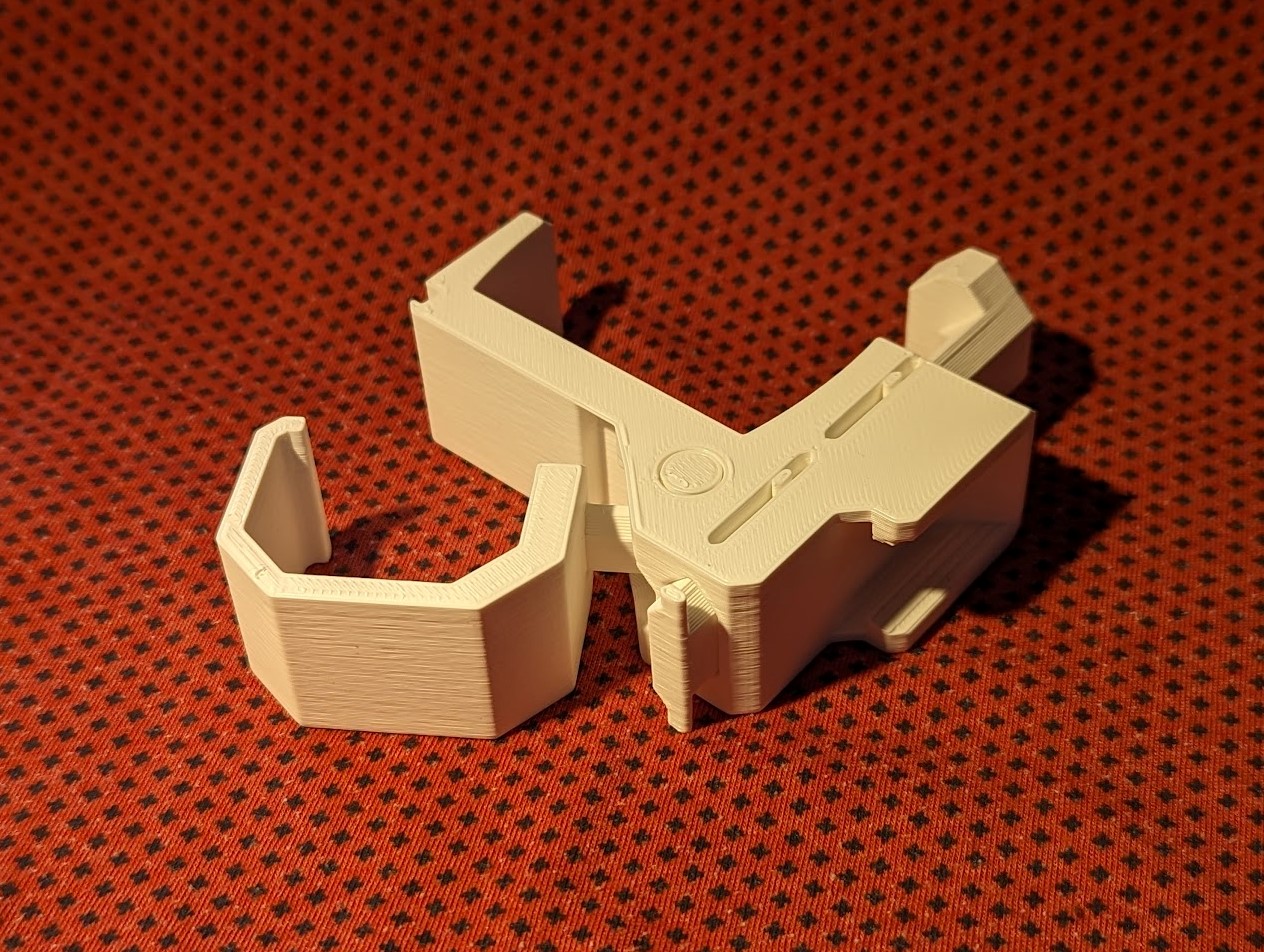 PrintInPlace Power Strip Holder (EU) by Marmoset Threat Download