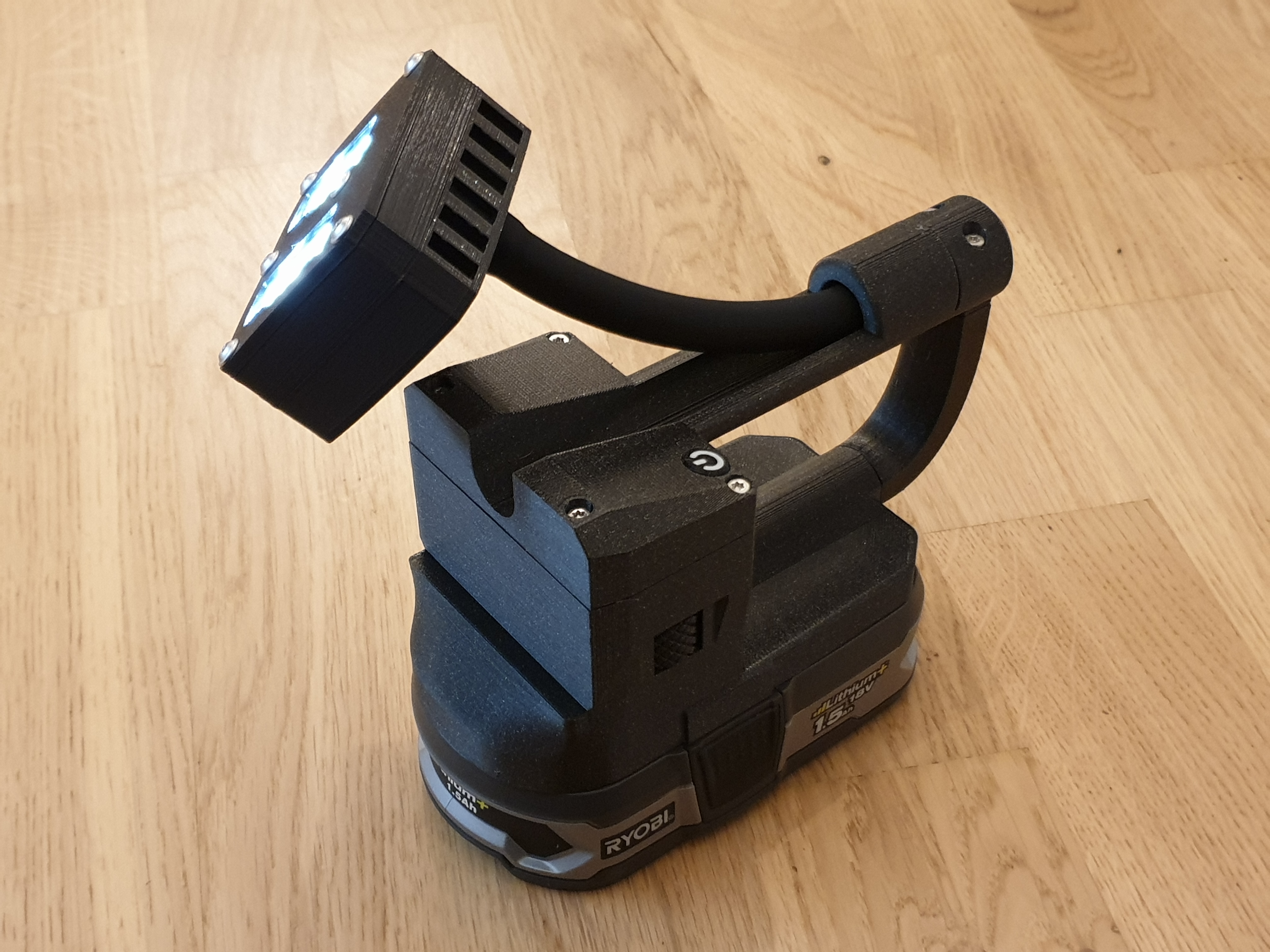 Miniatura 3 do modelo 3D Ryobi compatible 1200lm work lamp