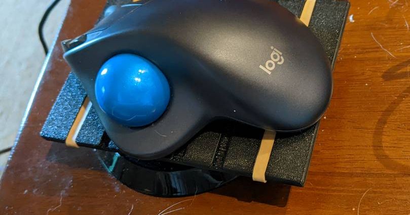 Cup Holder to Ball Mouse Pad Adapter by Hank | Download free STL model ...