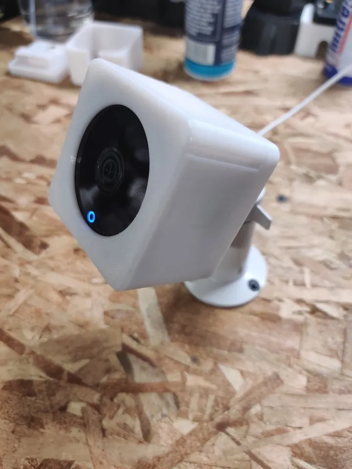 Wyze cam outdoor enclosure clearance