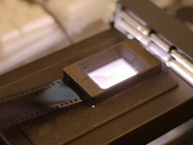 35mm Film Holder - For Holder like Valoi 360 Advancer