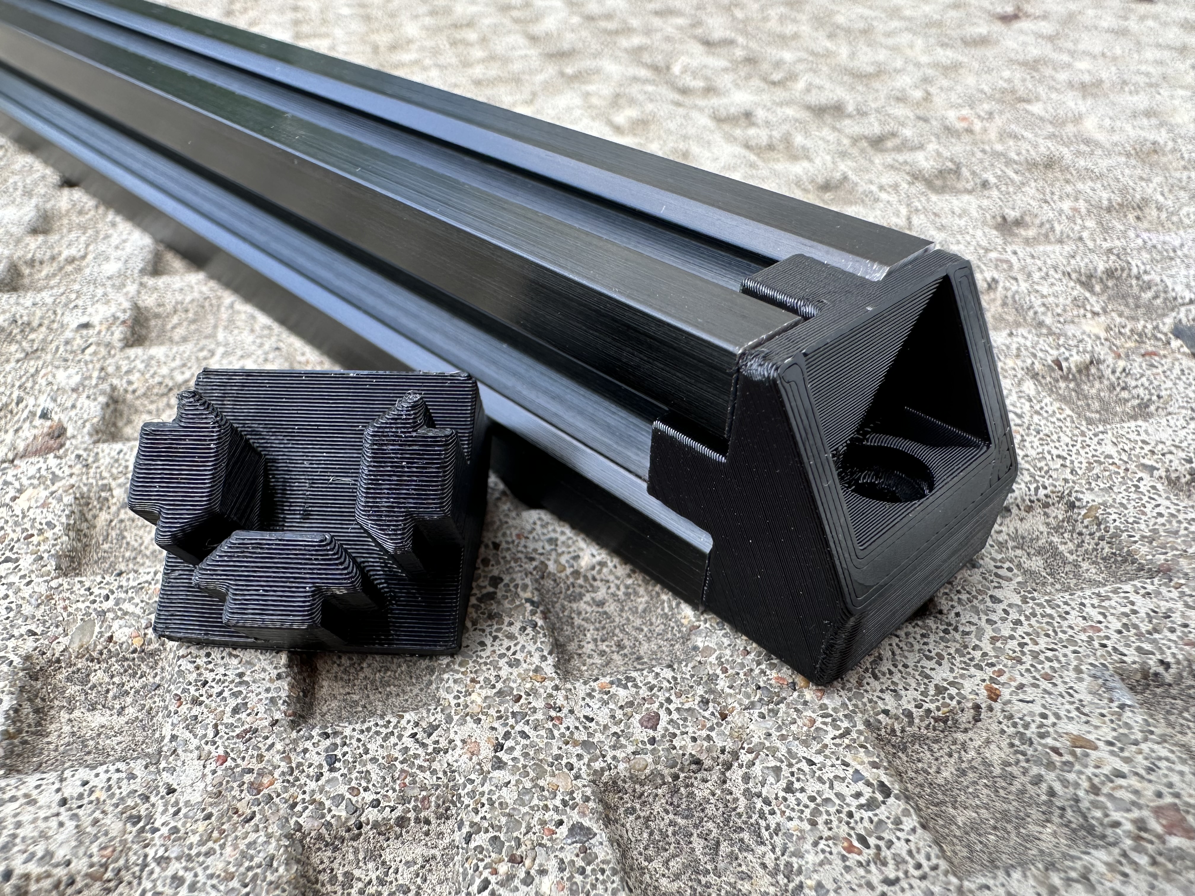 2020 Extrusion End Bracket