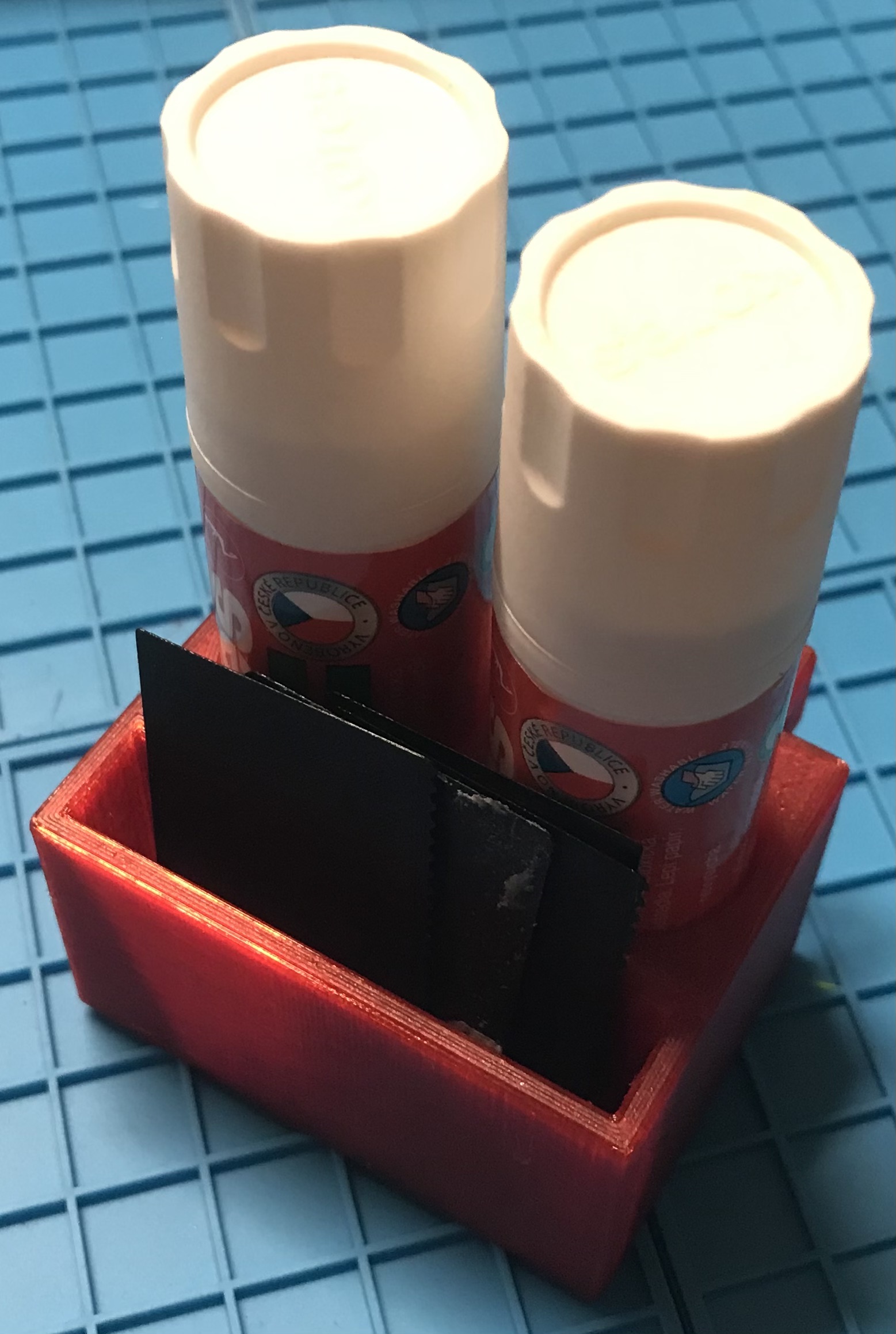 Skadis Gluestick & Spatula Holder