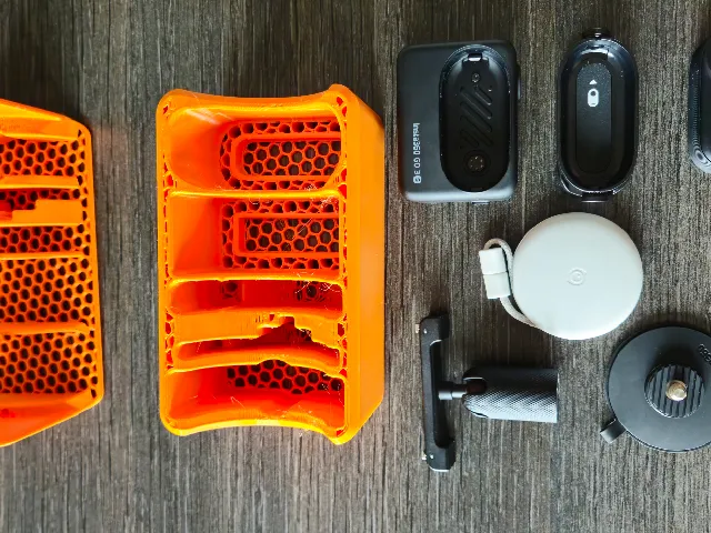 Insta 360 GO 3S camera & accessory box