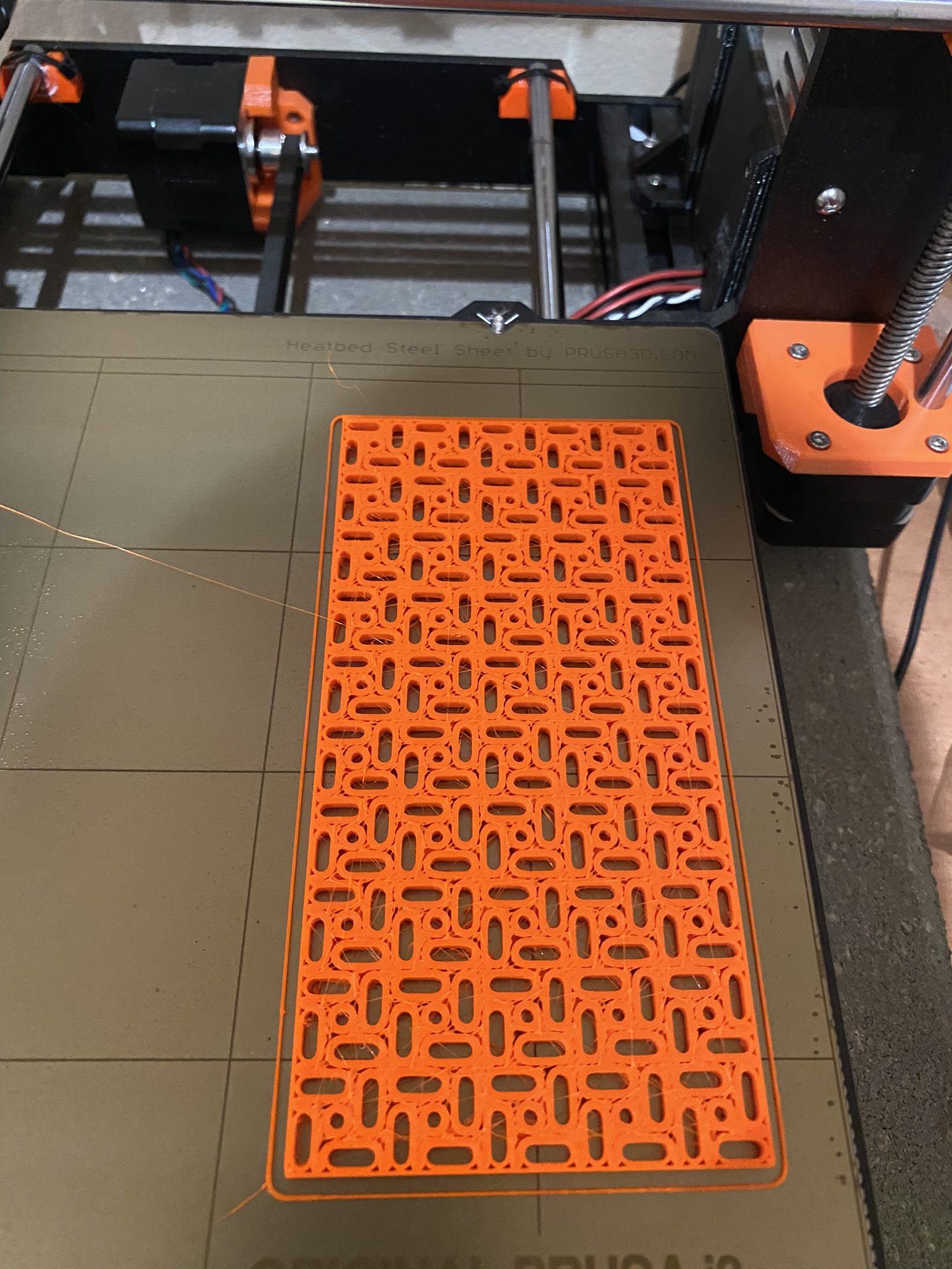 mounting-grid-for-0-1-spaced-pcbs-by-darren-download-free-stl-model