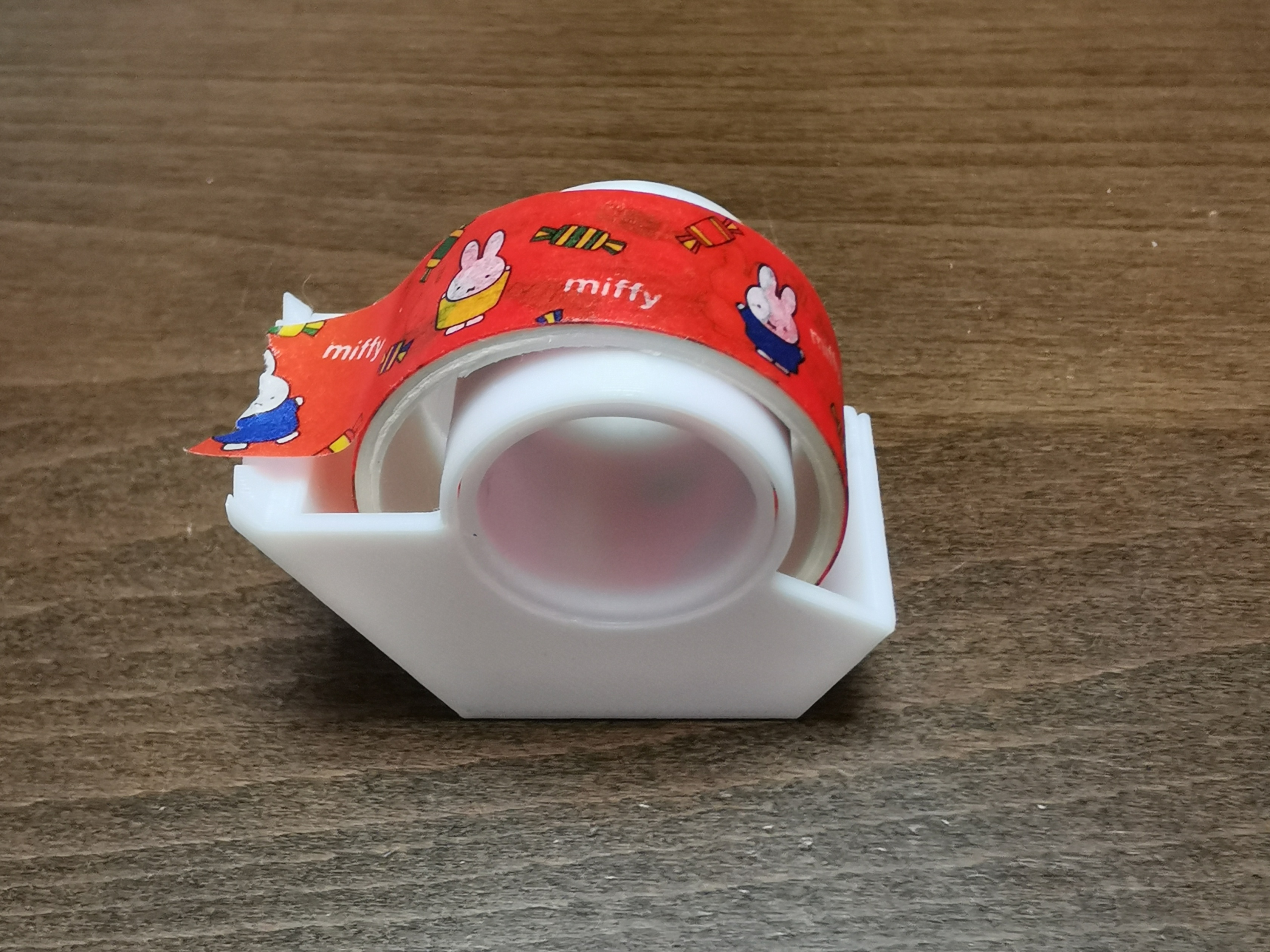 Masking tape dispenser by Mao Hira Download free STL model